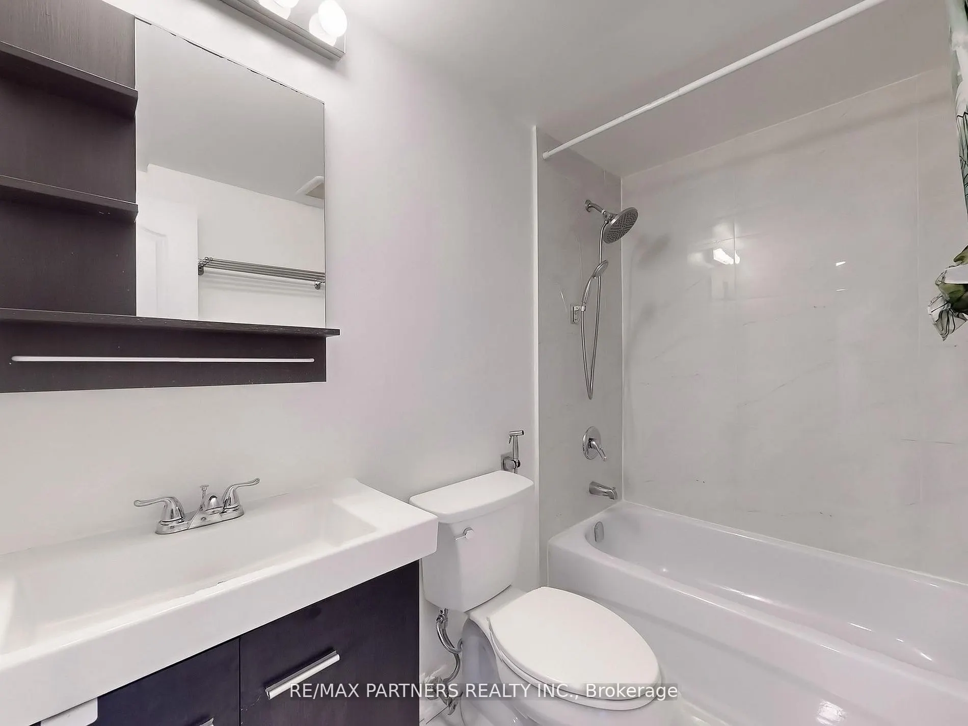 46 Woody Vine Way, #250