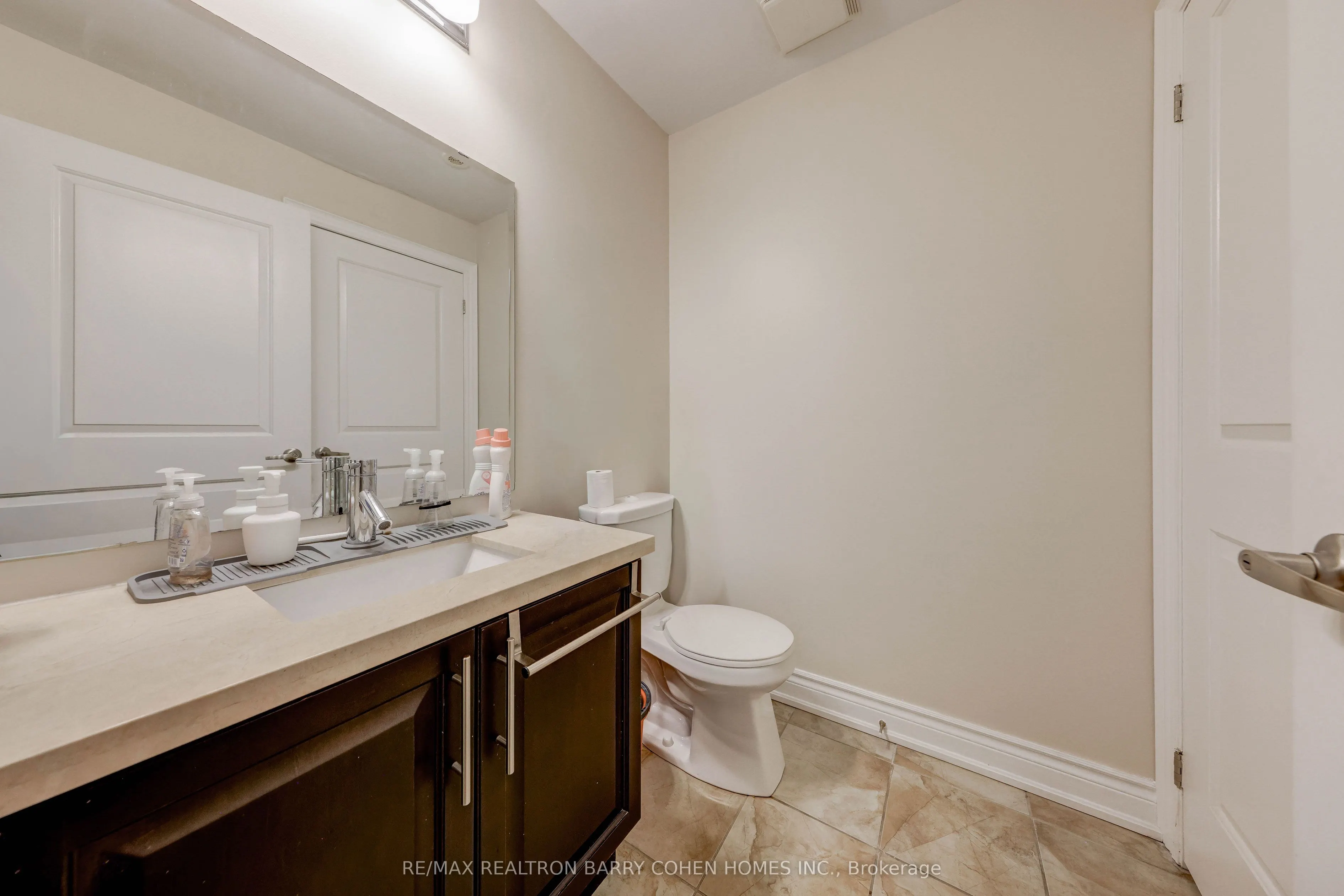 50 Hargrave Lane, #7