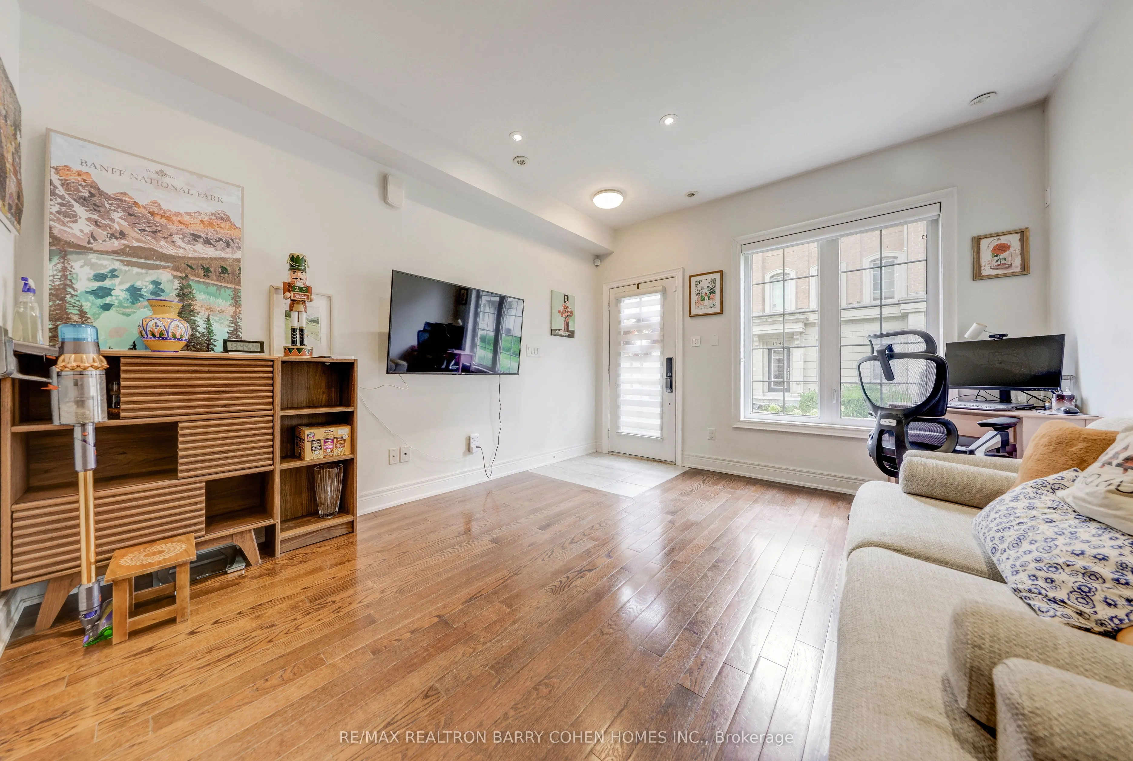 50 Hargrave Lane, #7