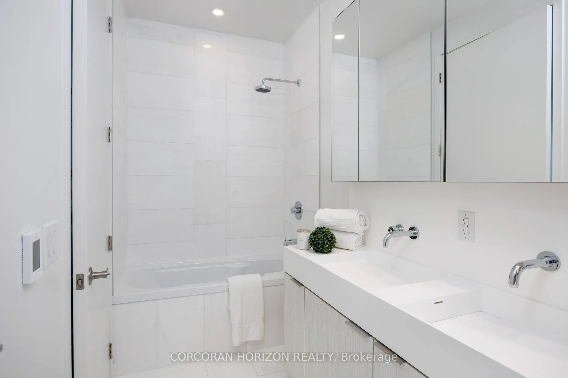 15 Lower Jarvis Street, #SPH4402