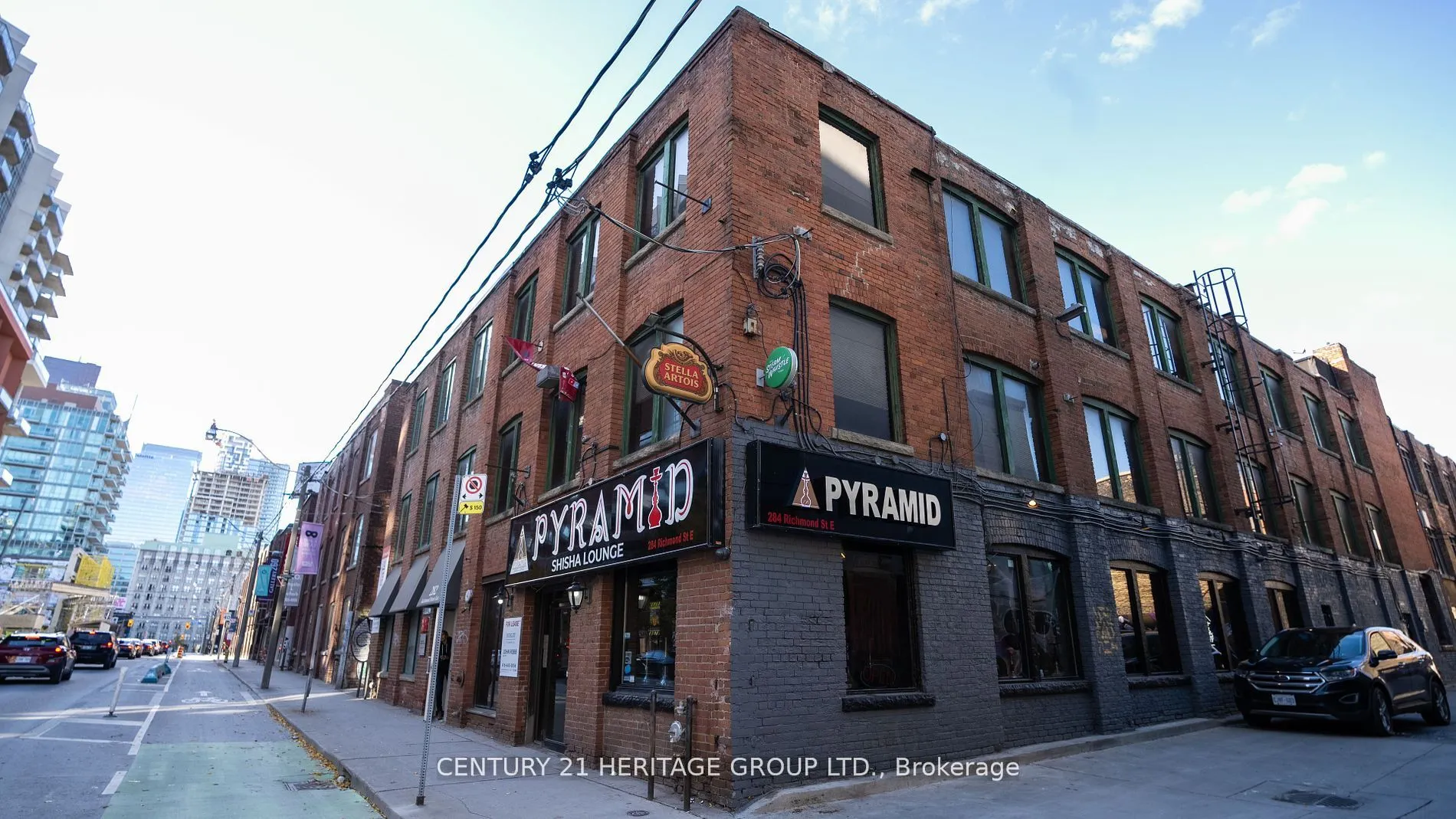 284 Richmond Street E