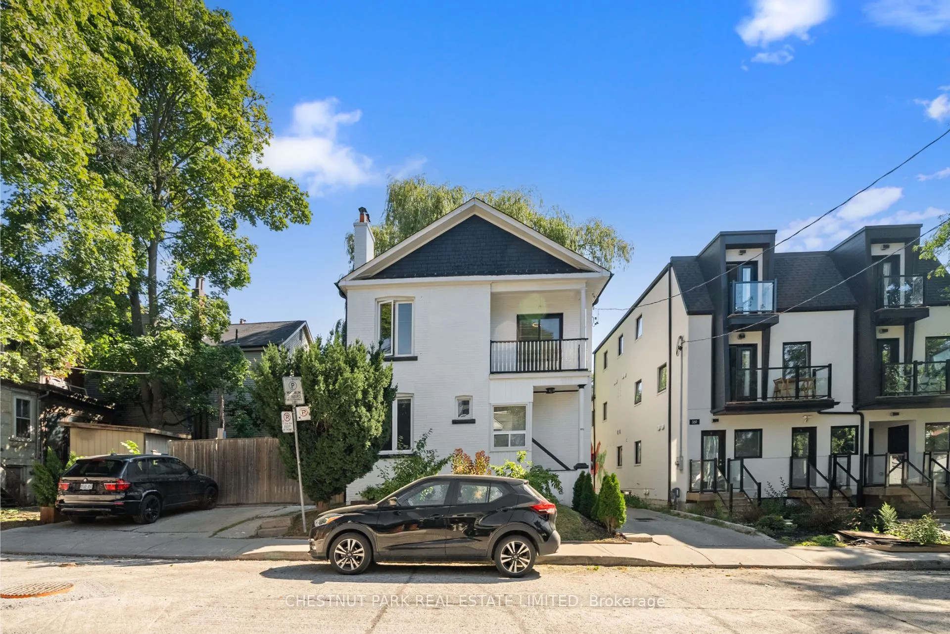 371 Howland Avenue