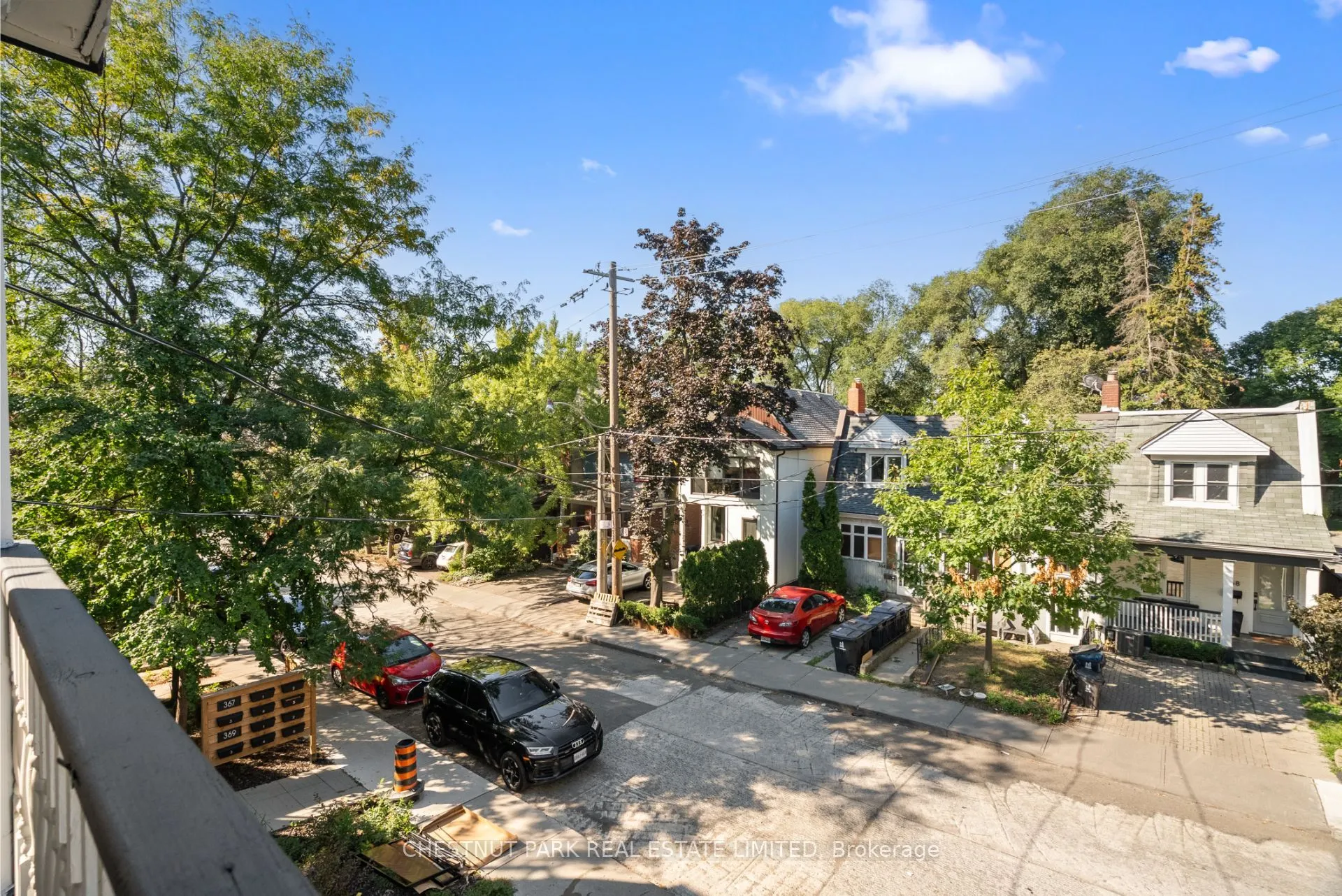 371 Howland Avenue