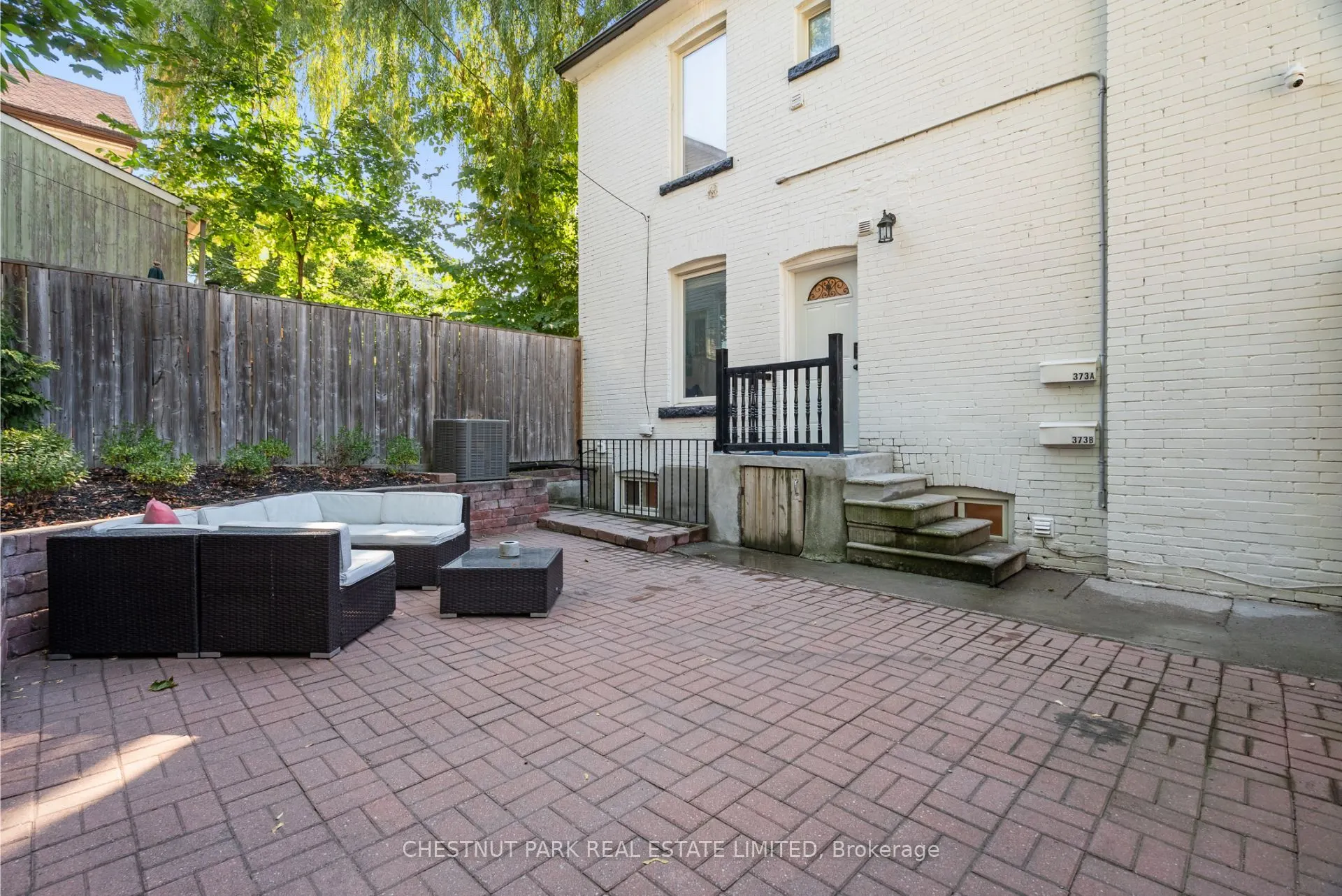 371 Howland Avenue