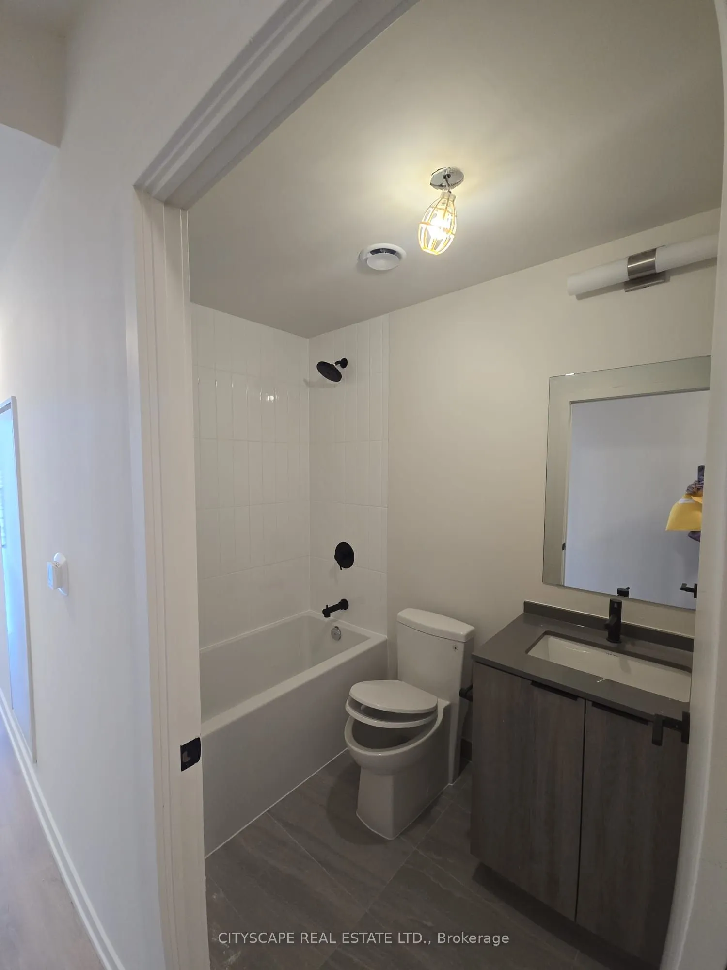181 Sterling Road, #1015