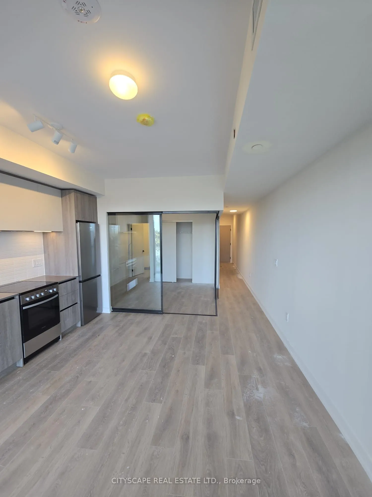 181 Sterling Road, #1015