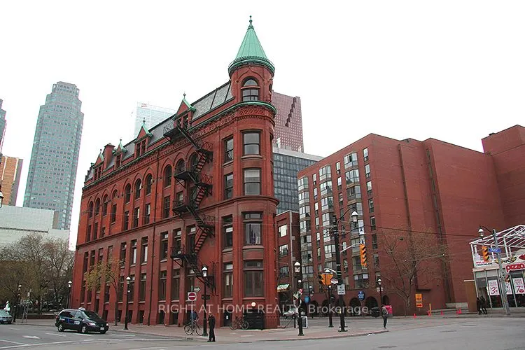 10 York Street, #4313