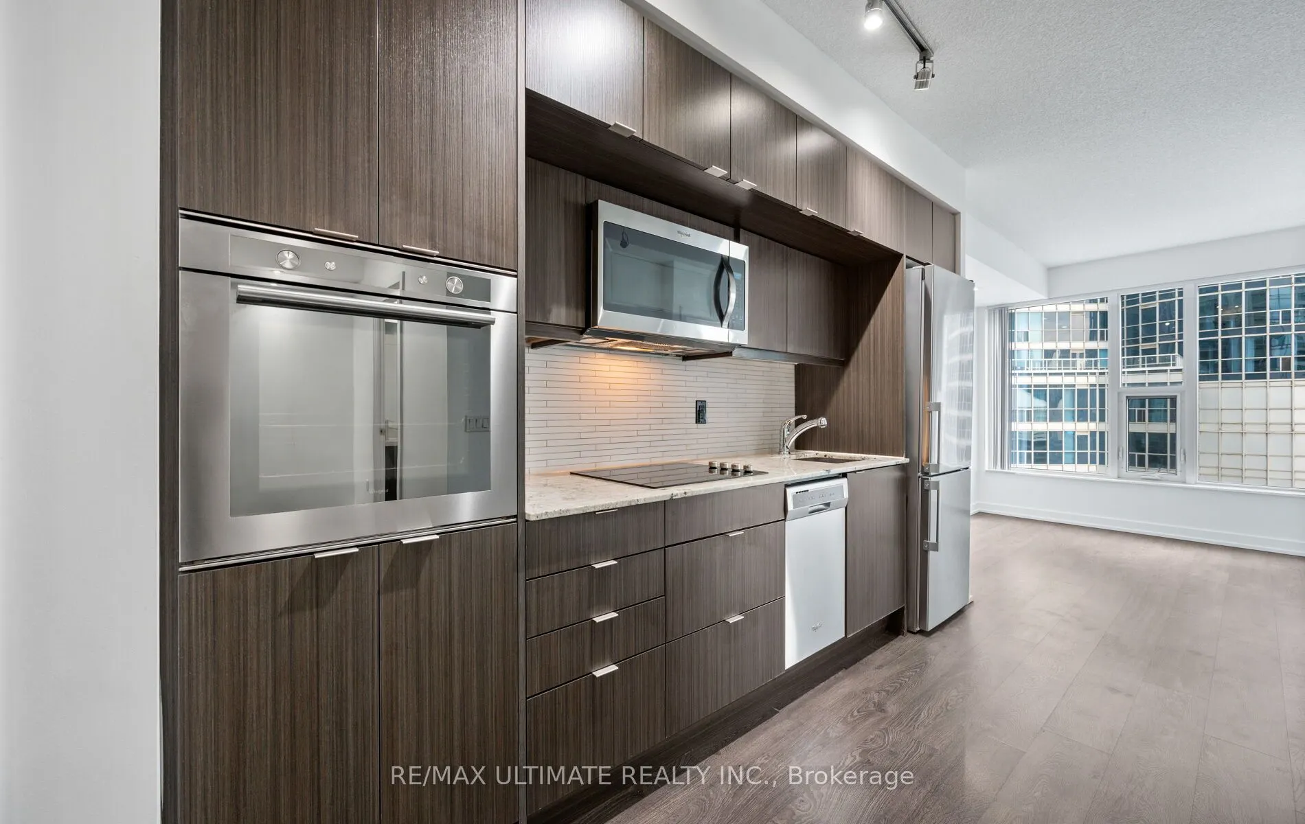 10 York Street, #1407