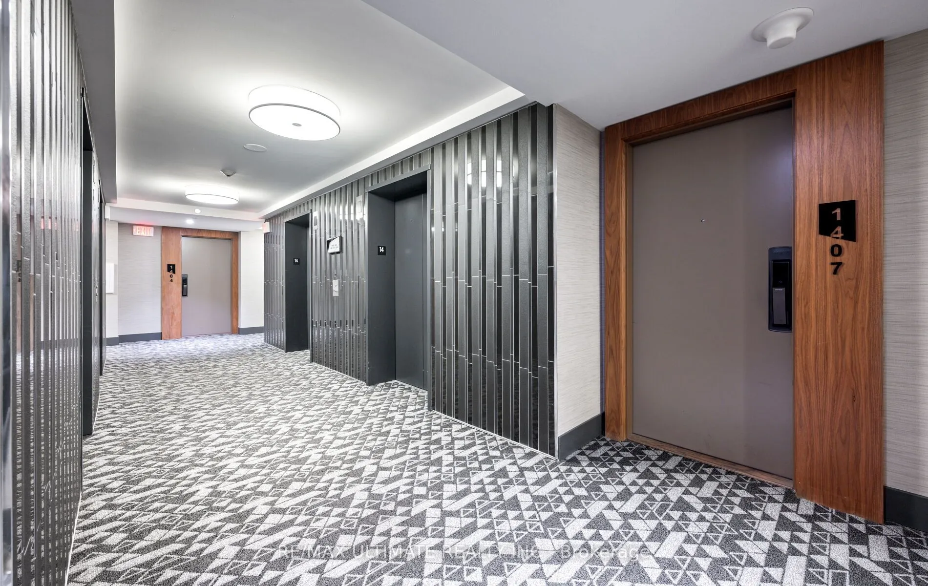 10 York Street, #1407