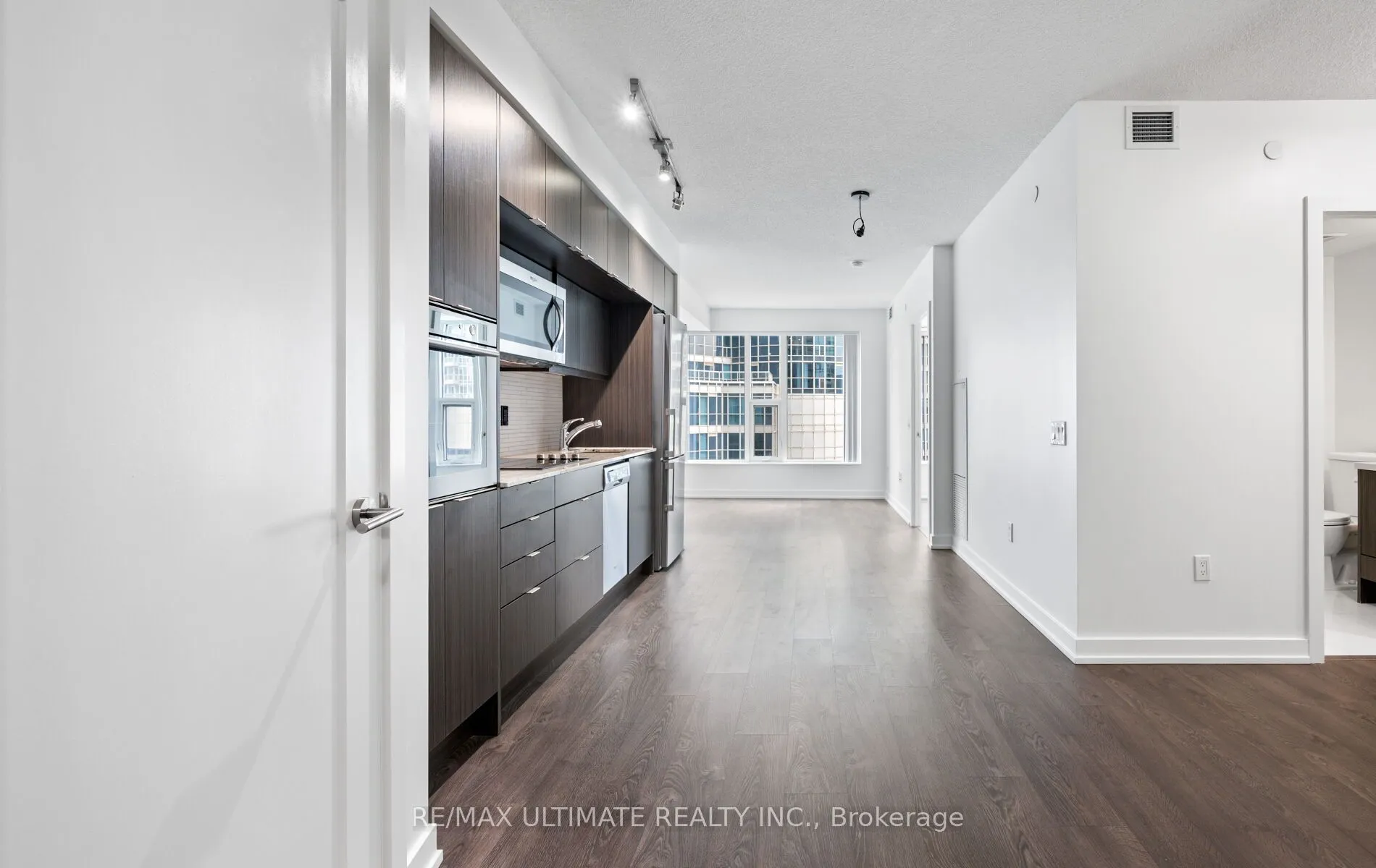 10 York Street, #1407