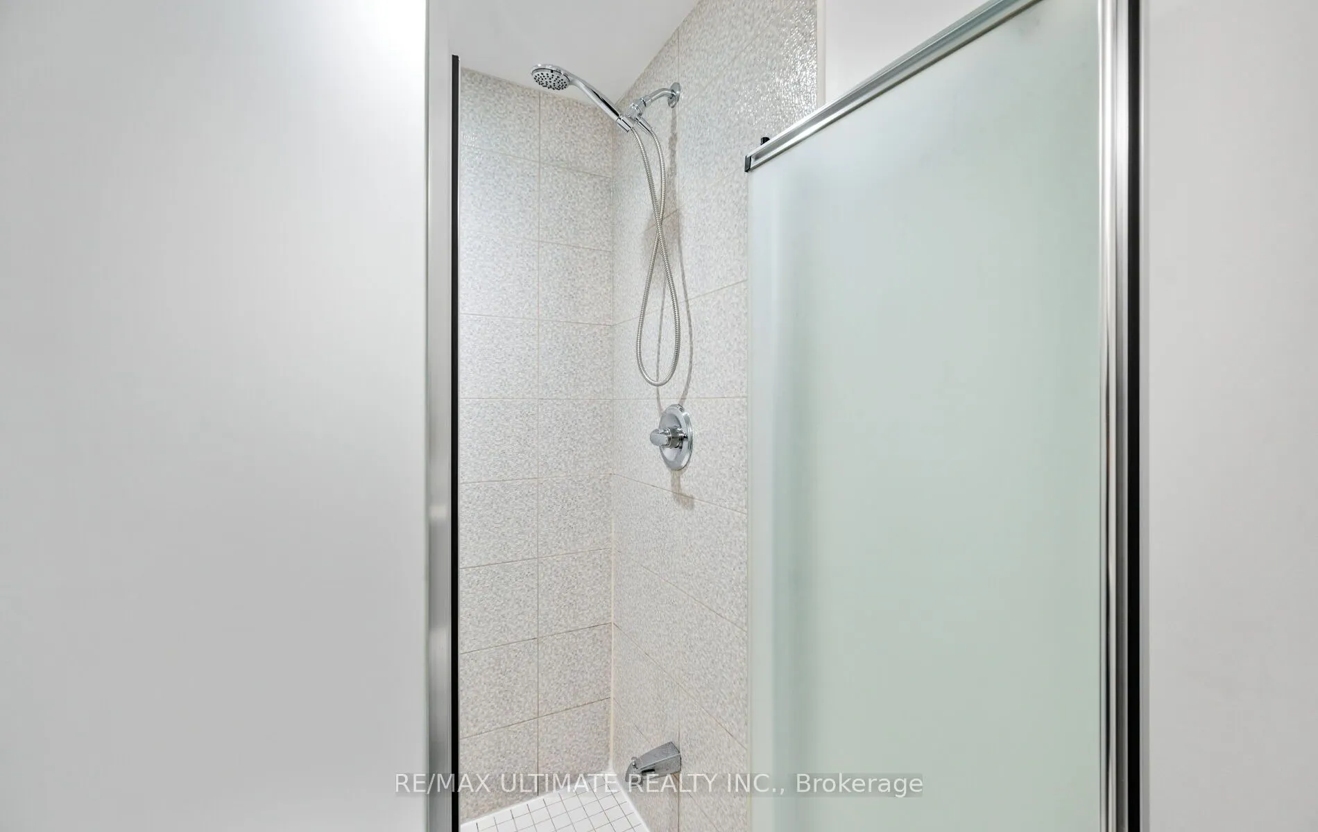 10 York Street, #1407