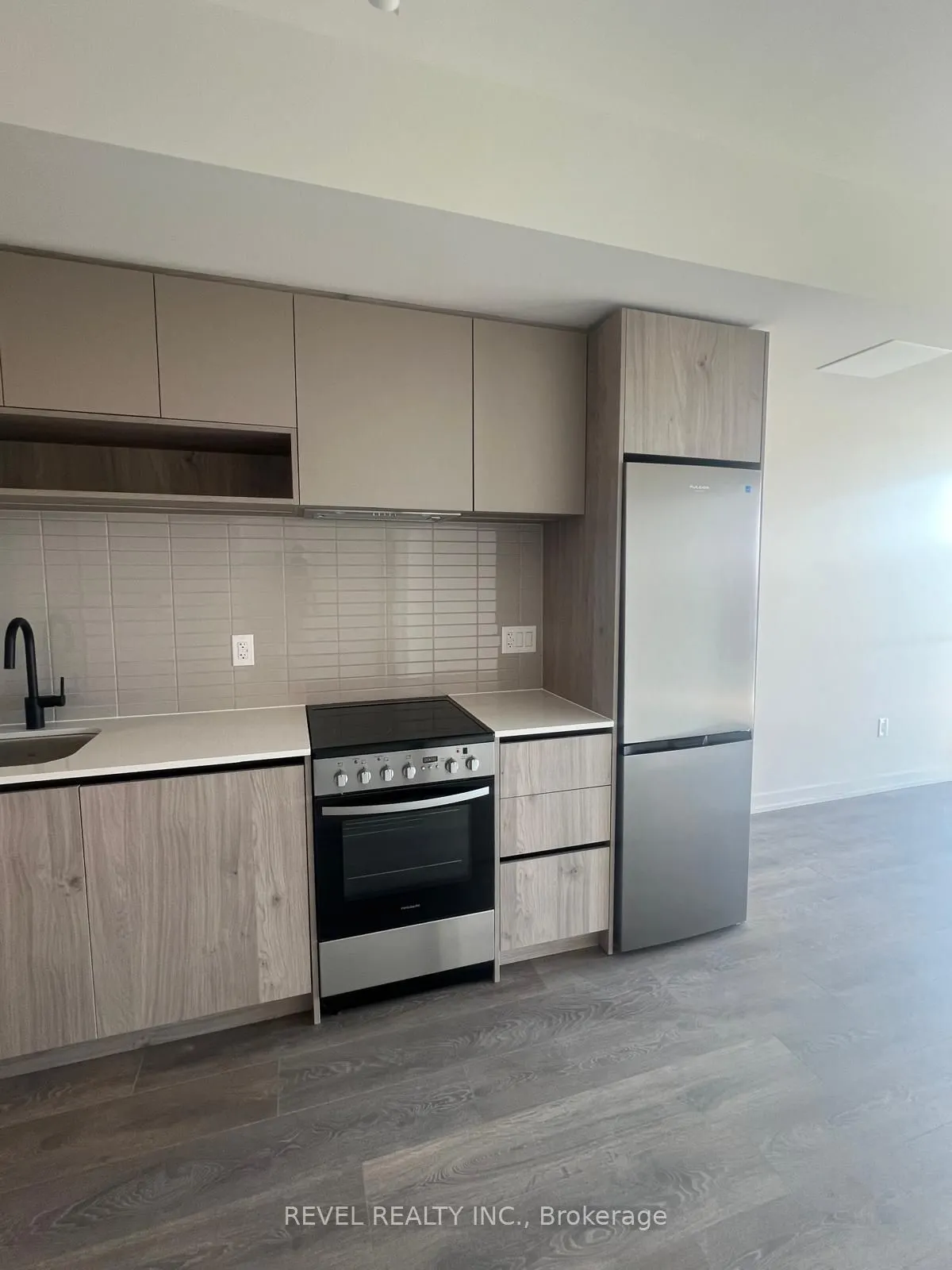 181 Sterling Road, #604