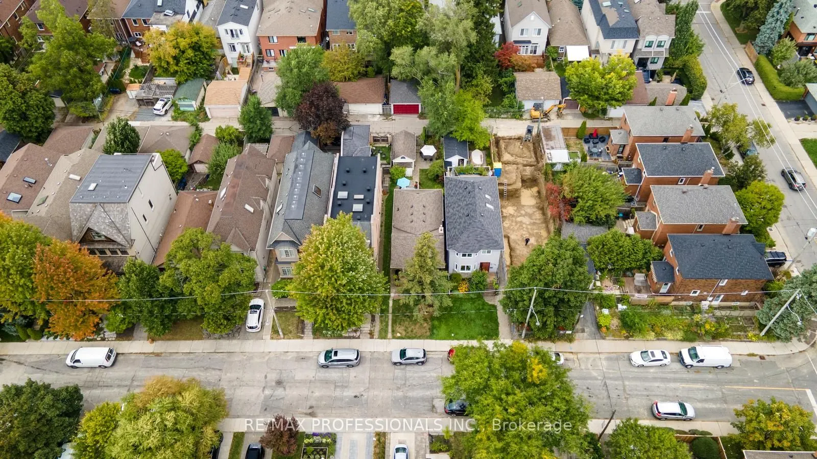 212 Douglas Avenue