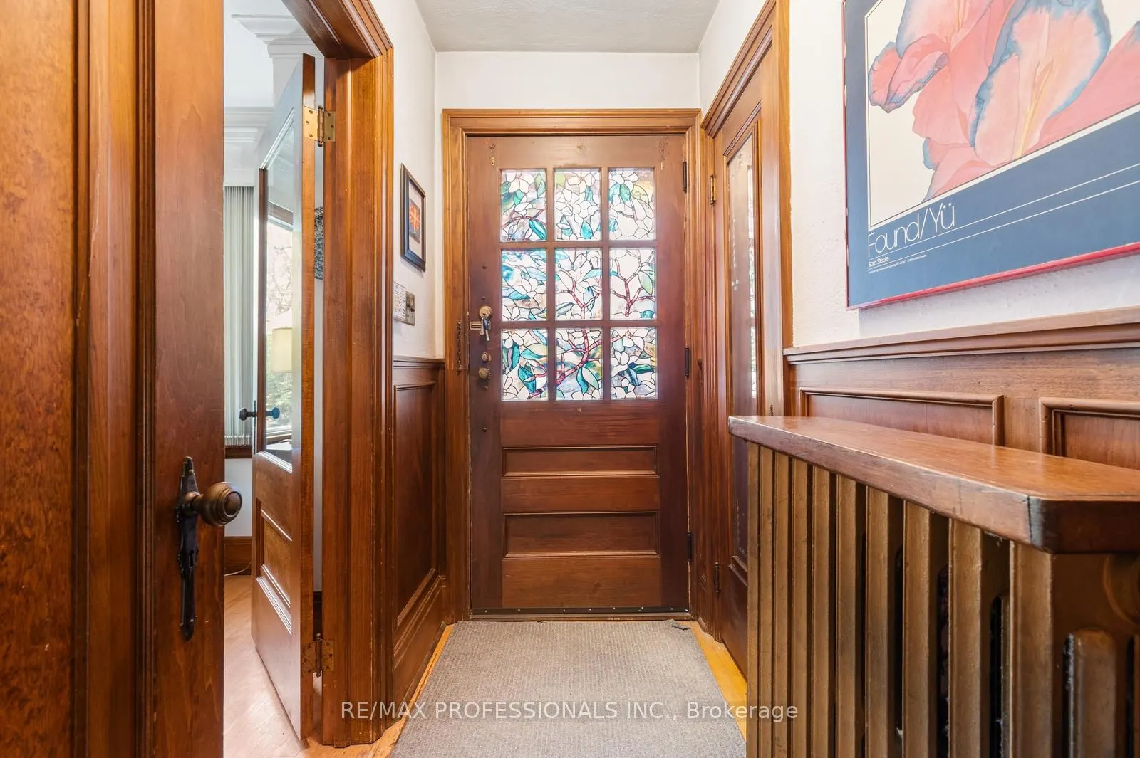 212 Douglas Avenue
