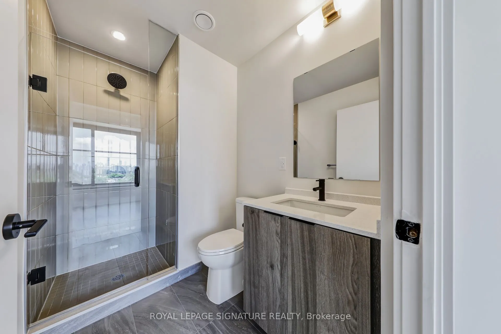 181 Sterling Road, #921