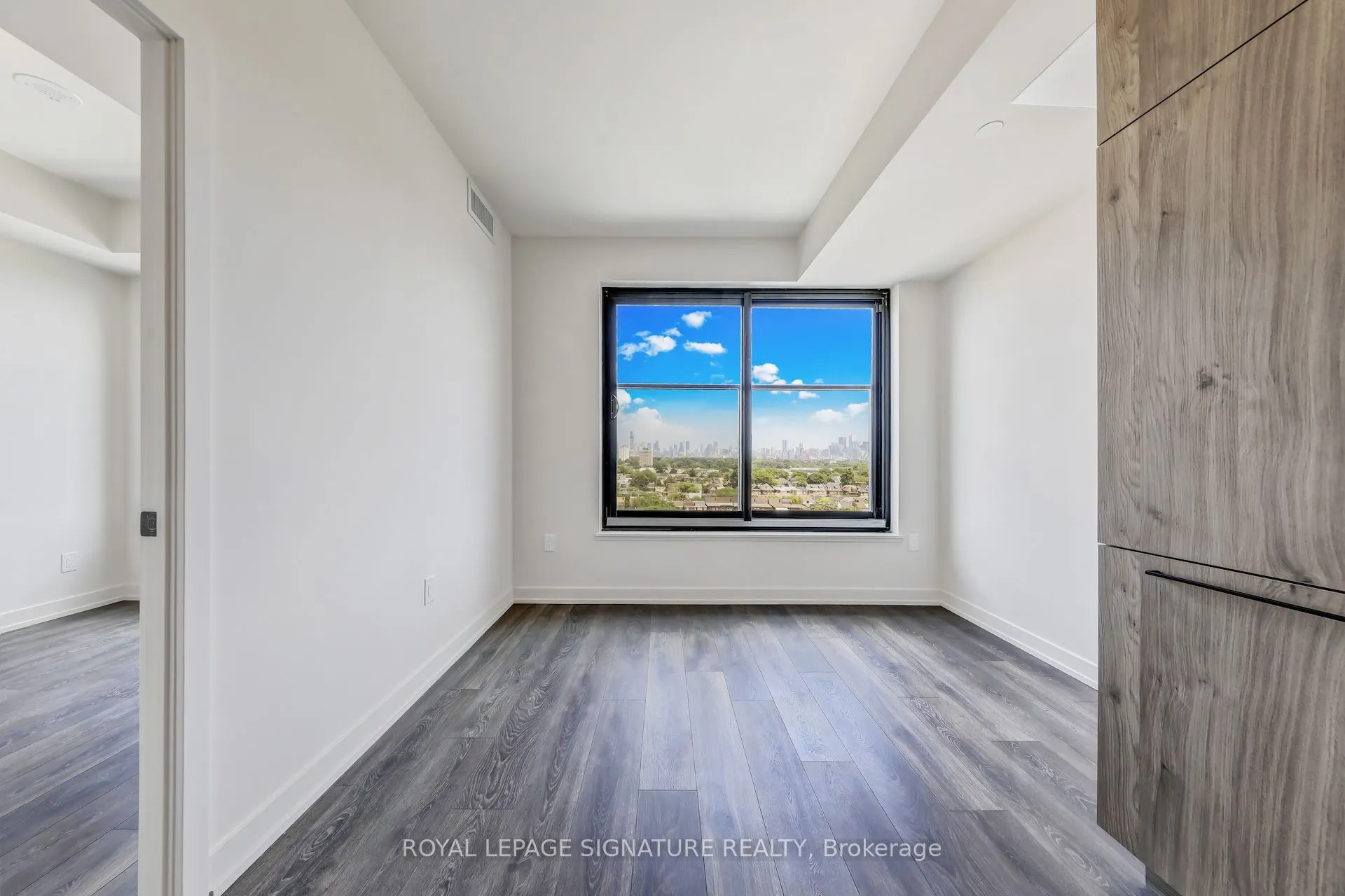 181 Sterling Road, #921