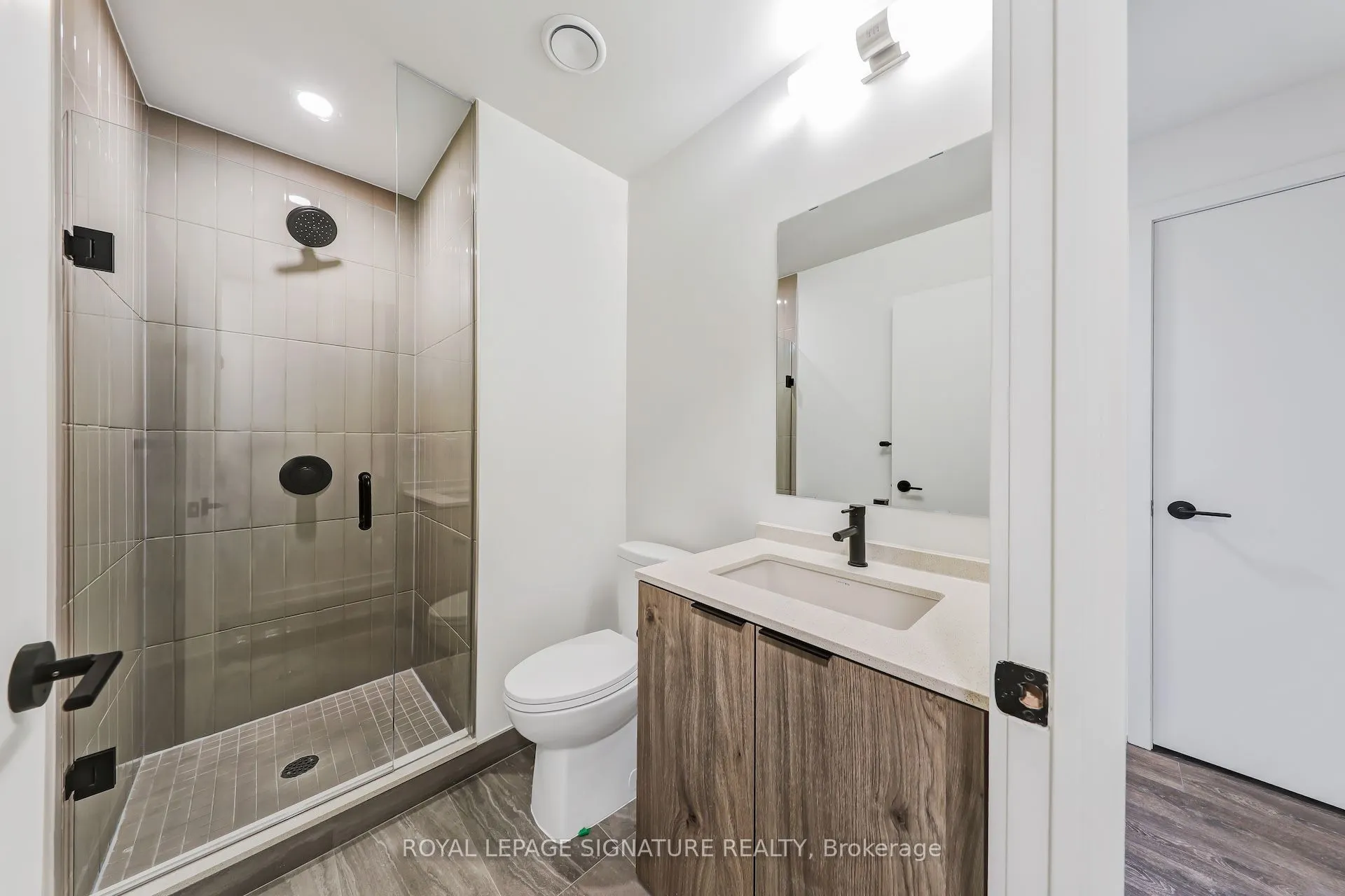 181 Sterling Road, #921