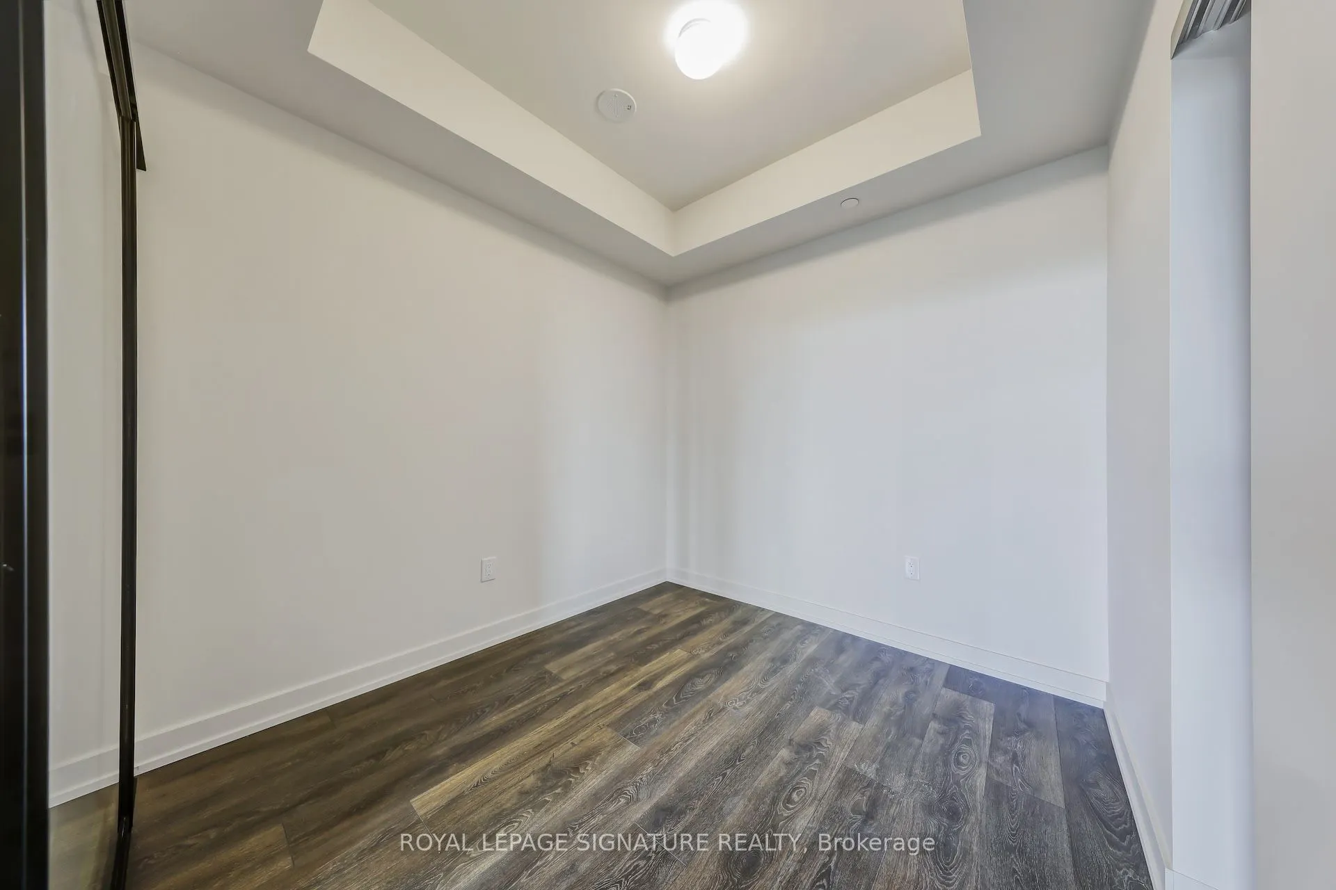 181 Sterling Road, #921