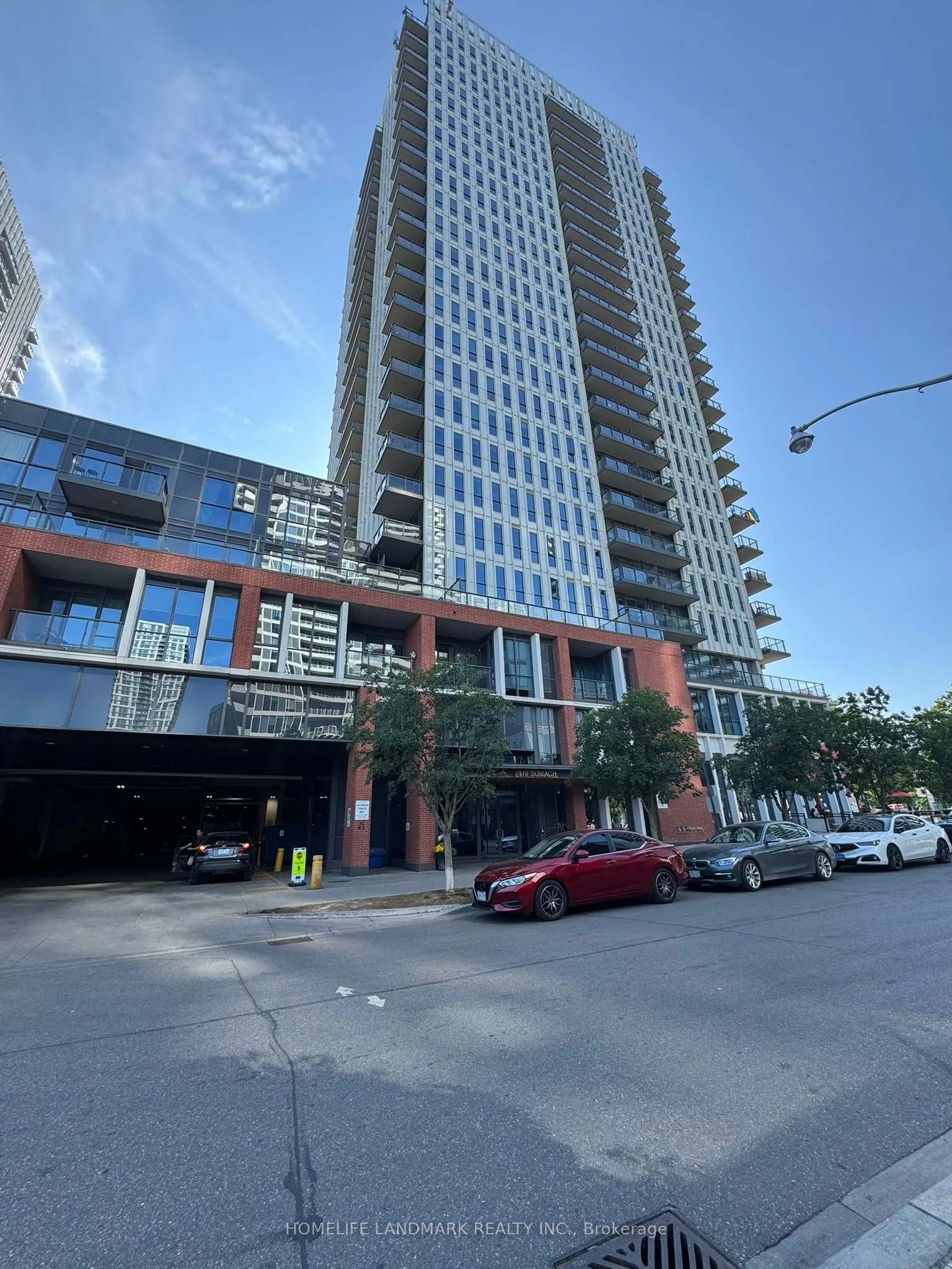 170 Sumach Street, #504