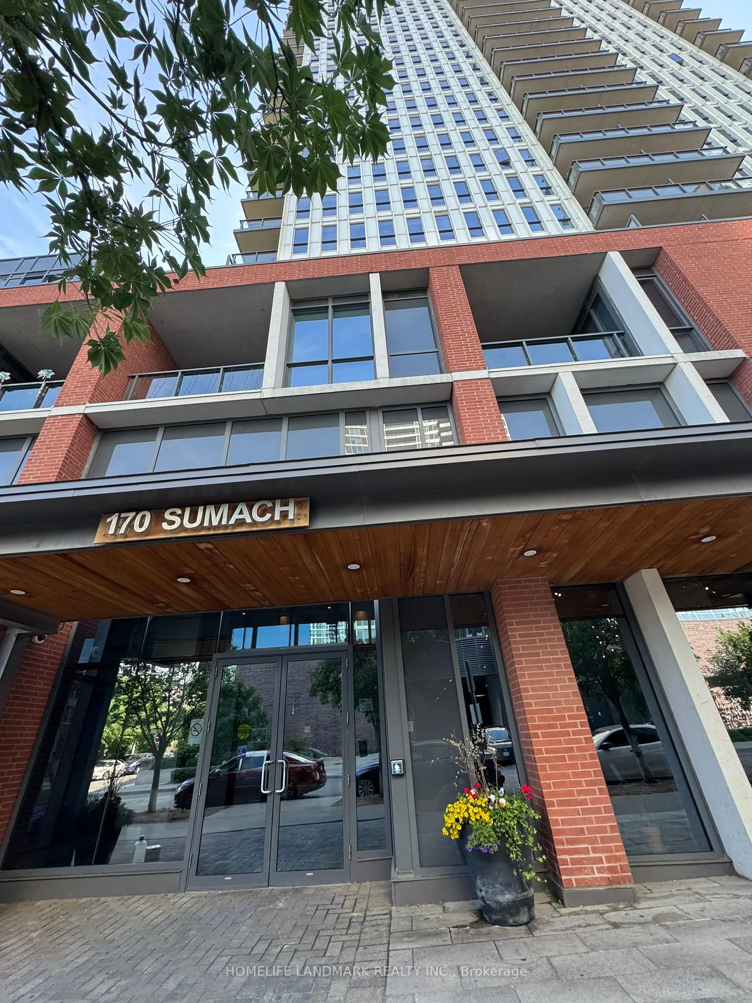 170 Sumach Street, #504