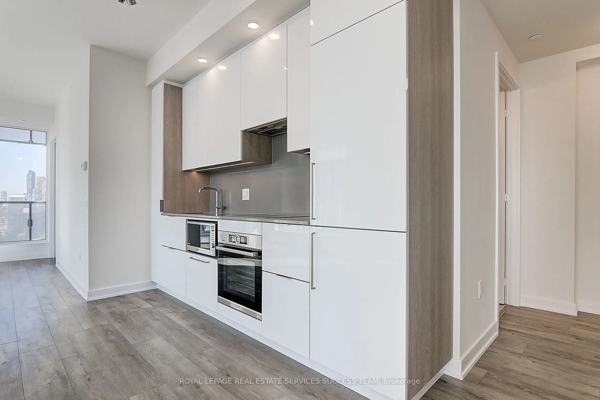 28 Freeland Street, #5204