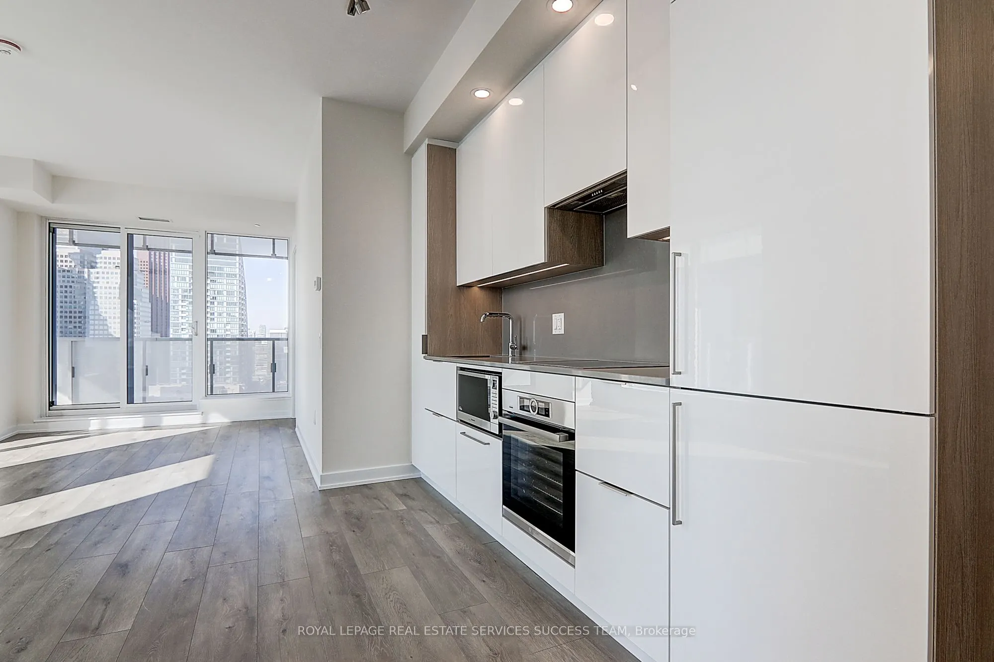28 Freeland Street, #5204