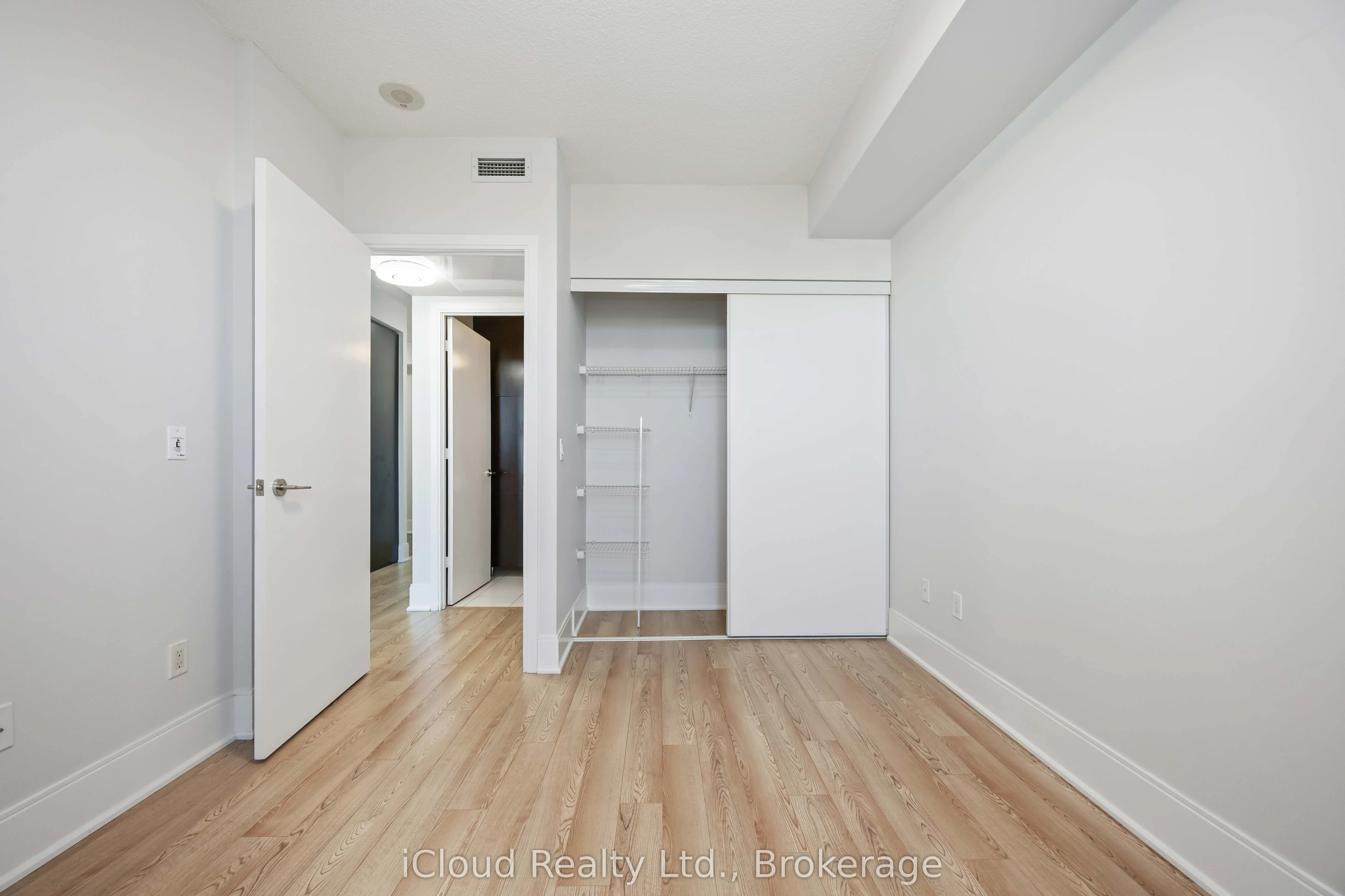 181 Wynford Drive, #1005