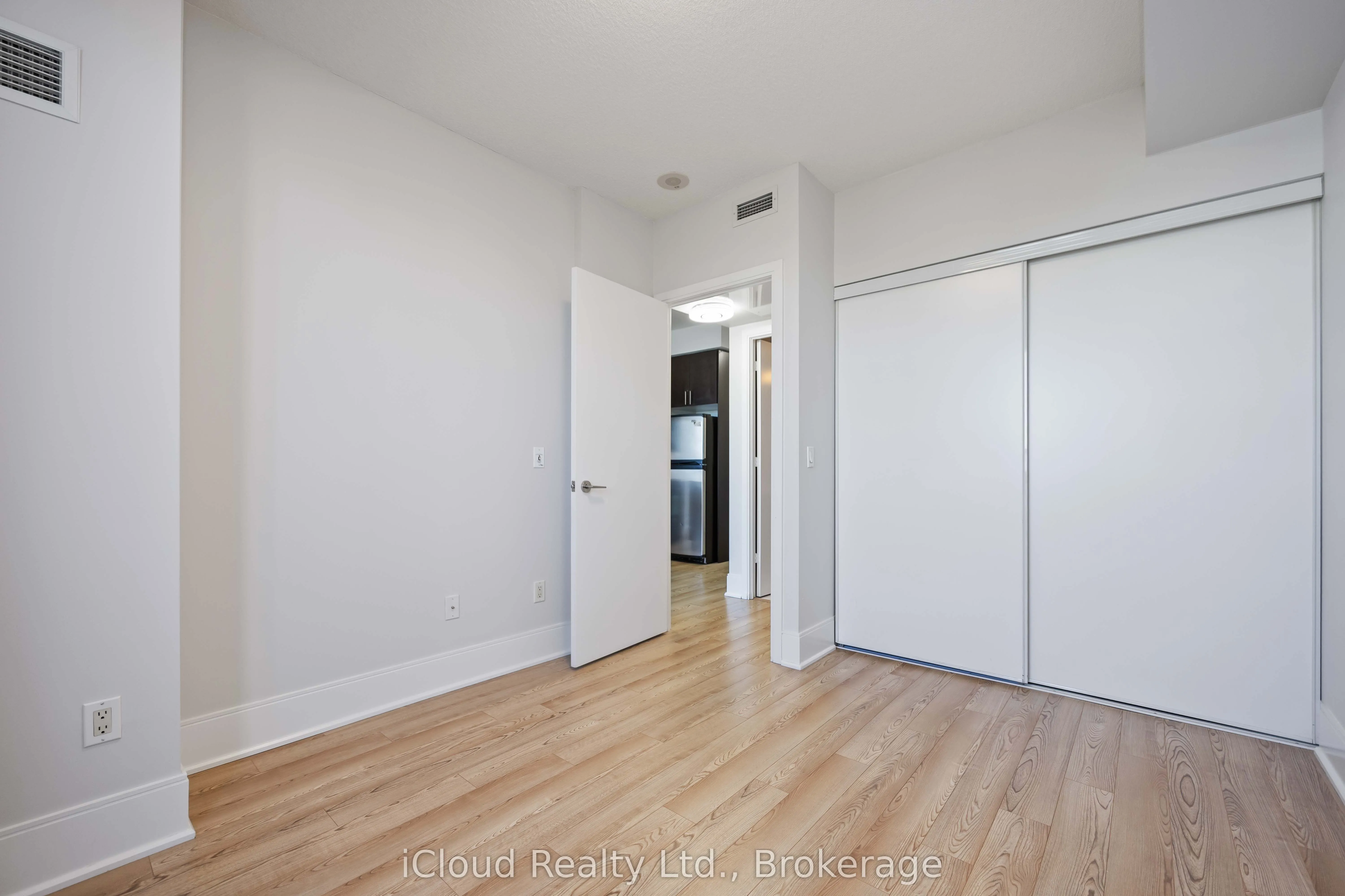 181 Wynford Drive, #1005