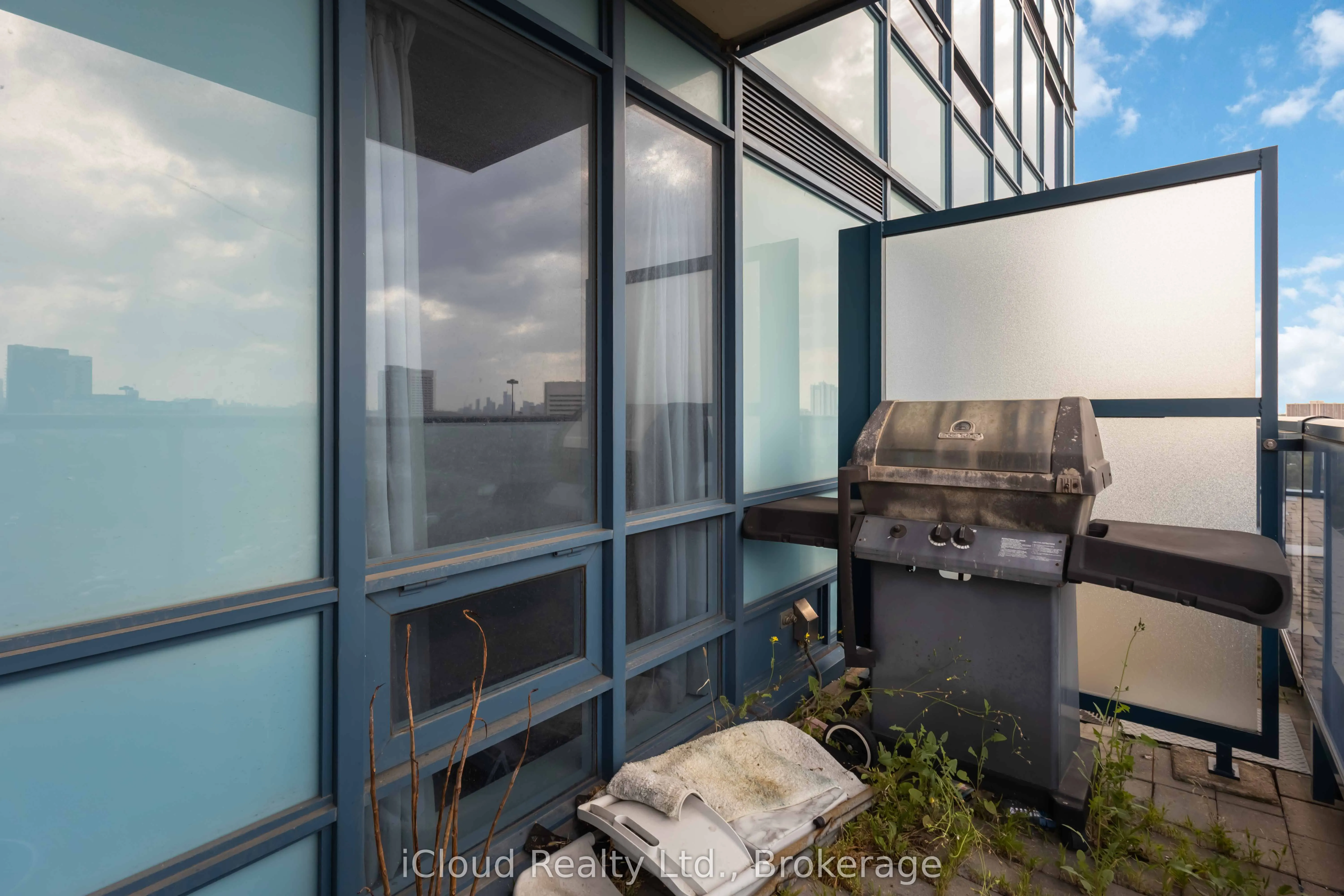 181 Wynford Drive, #1005