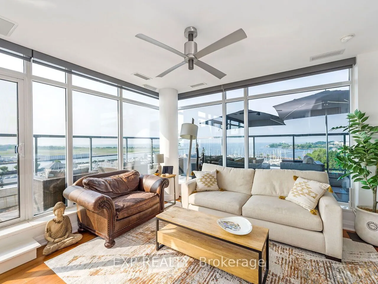 90 Stadium Road S, #911