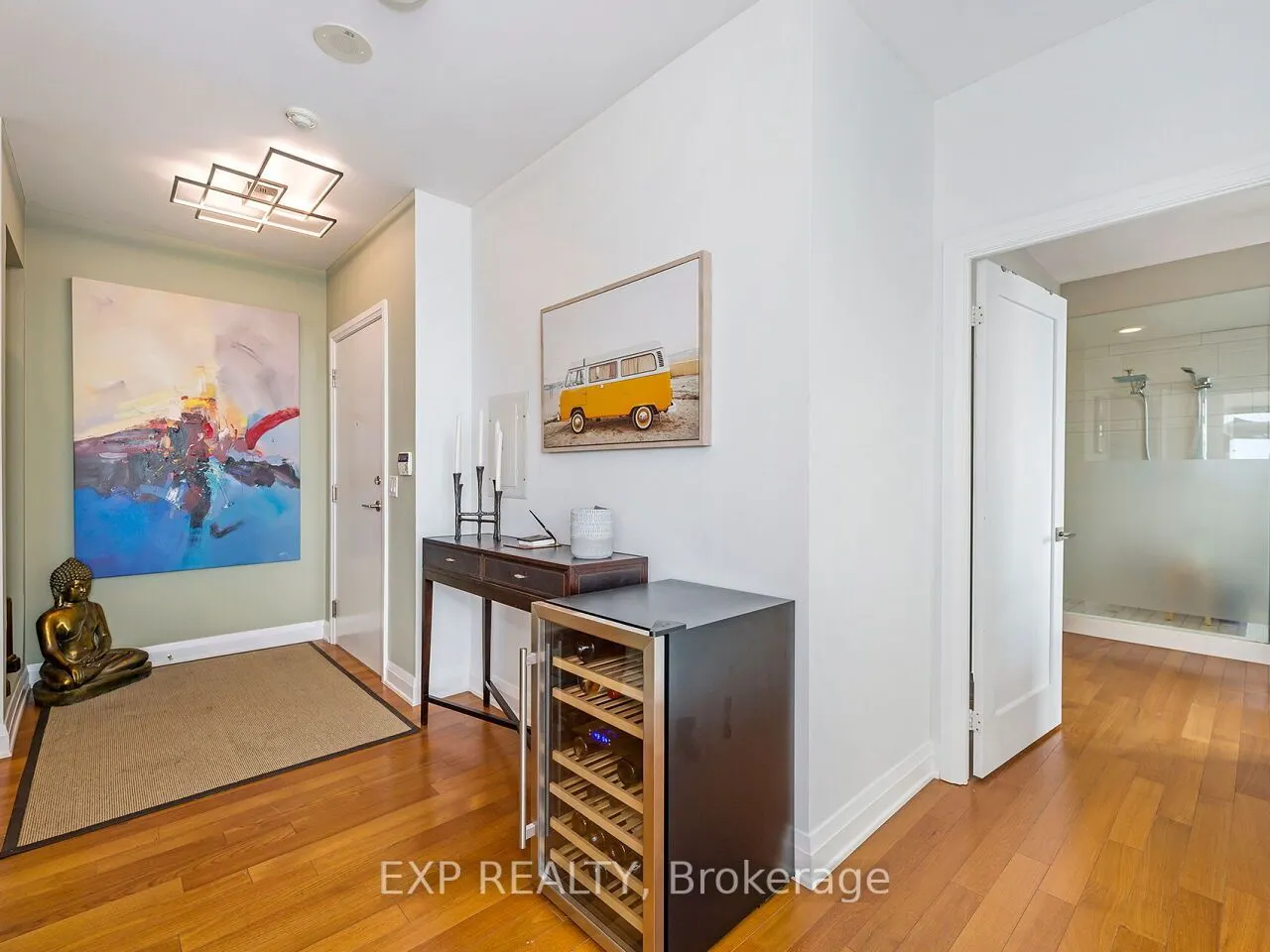 90 Stadium Road S, #911