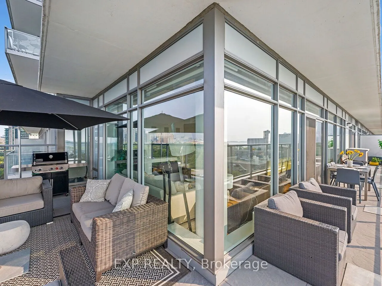 90 Stadium Road S, #911