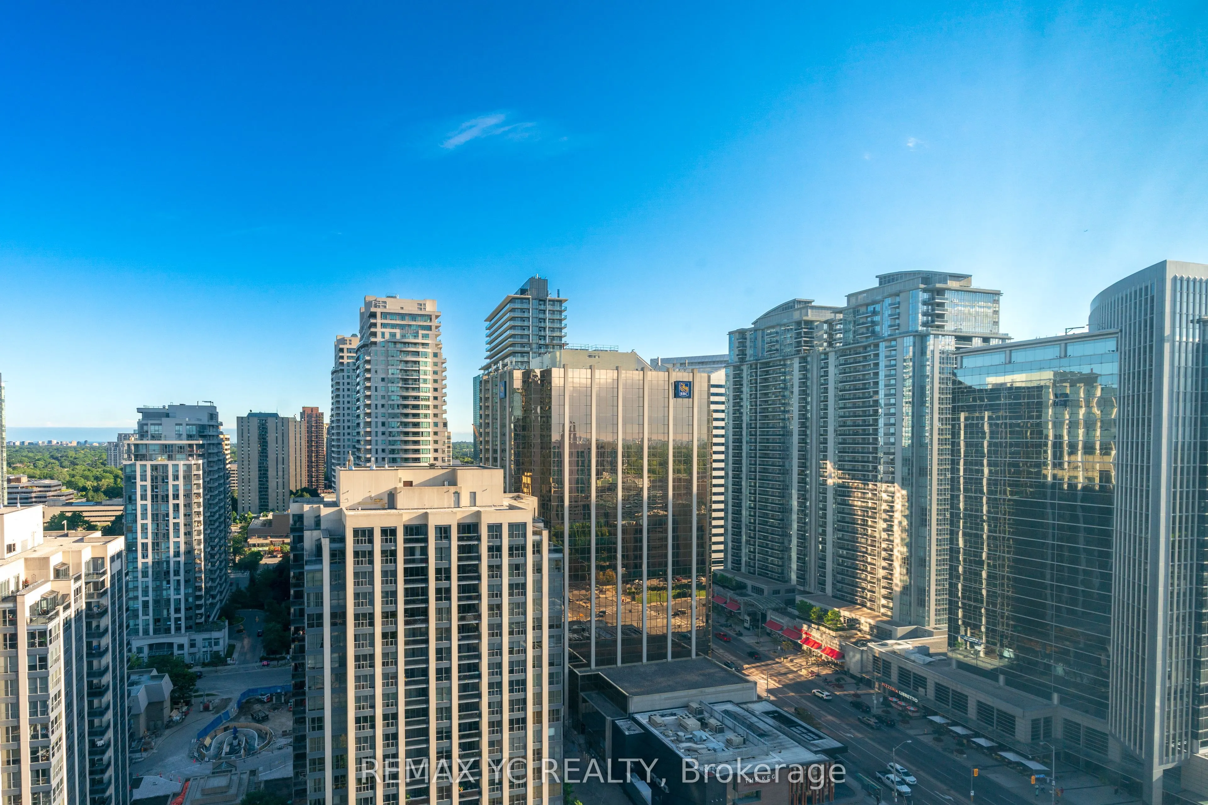 21 Hillcrest Avenue, #2404
