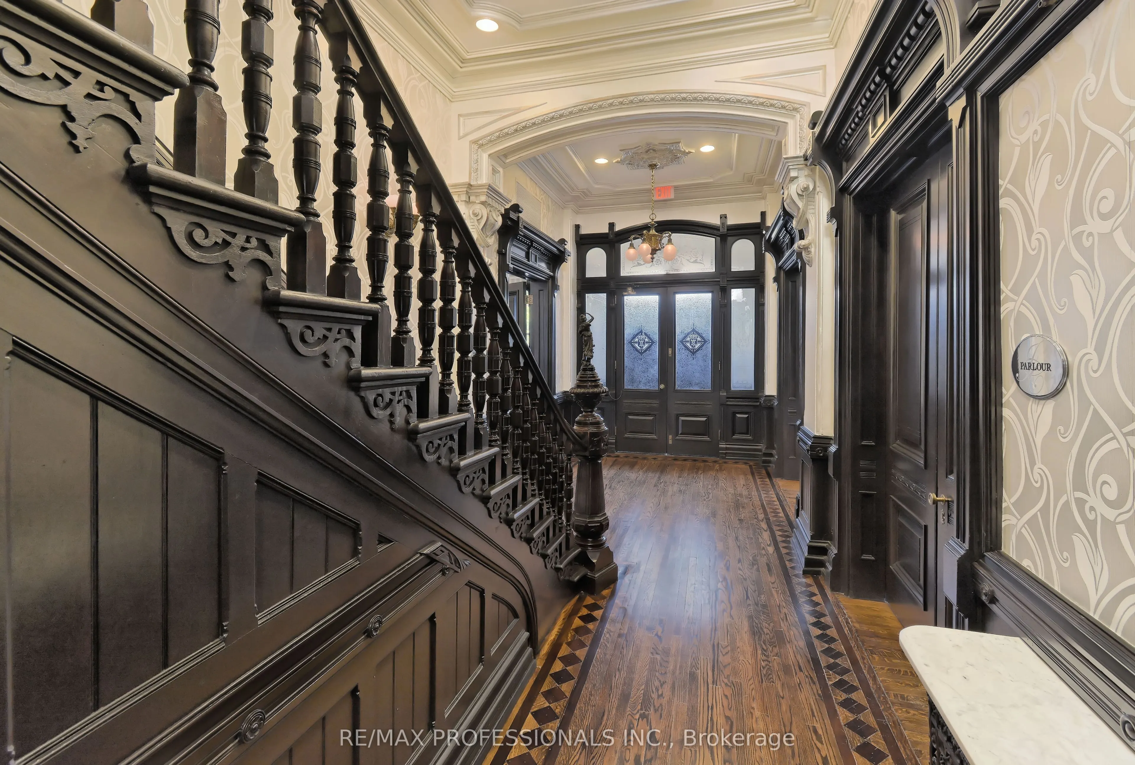 28 Linden Street, #1601