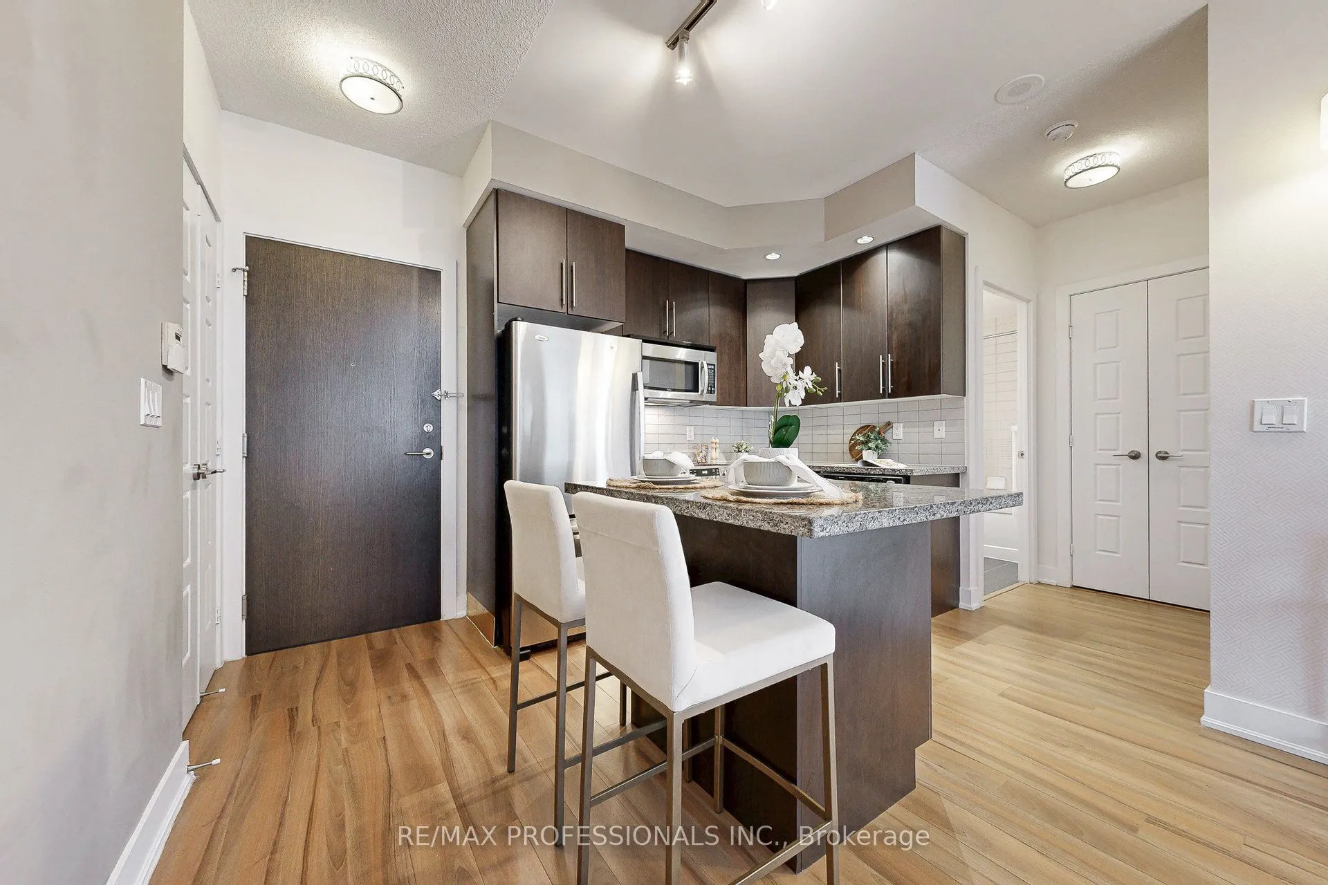 28 Linden Street, #1601