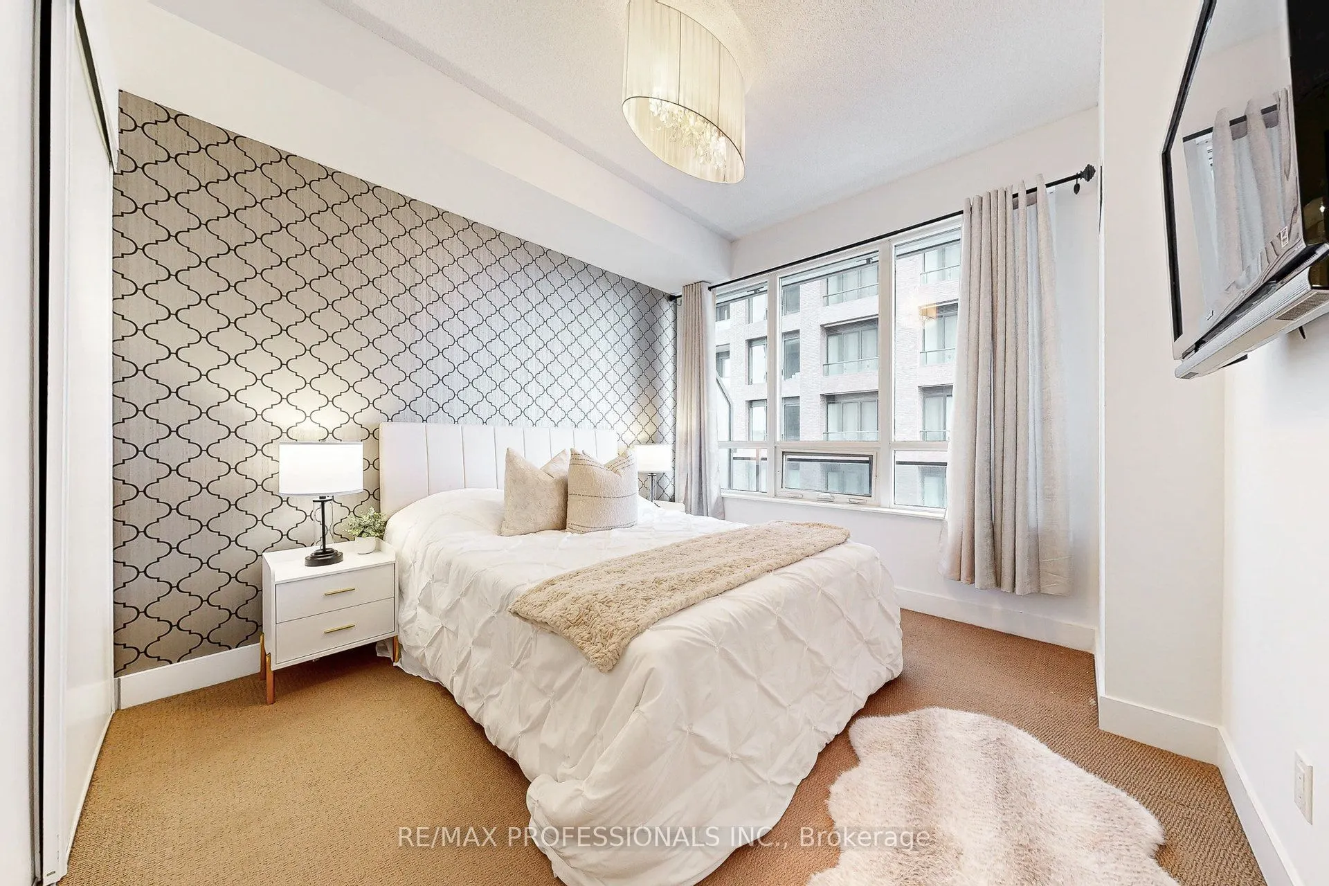 28 Linden Street, #1601