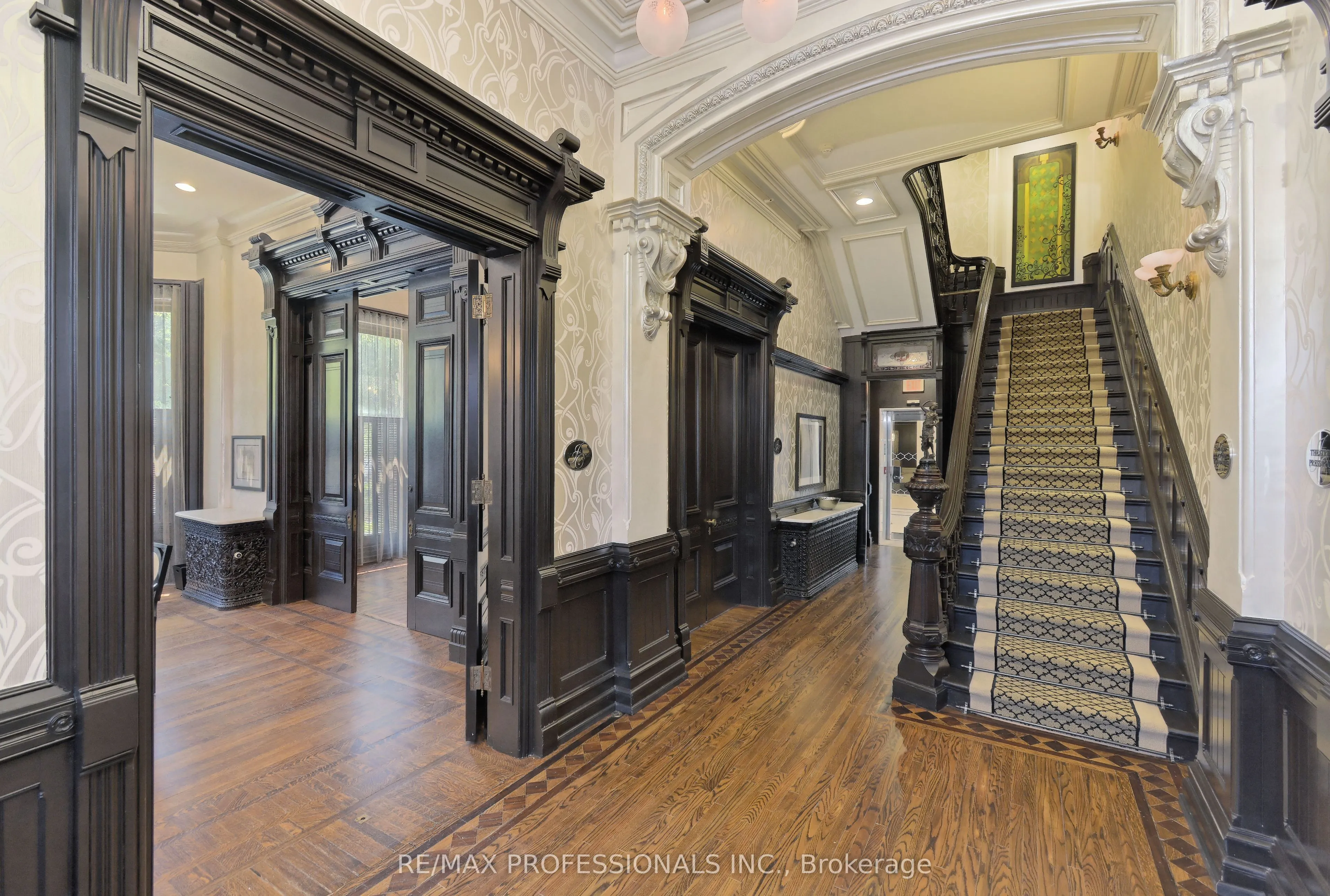 28 Linden Street, #1601