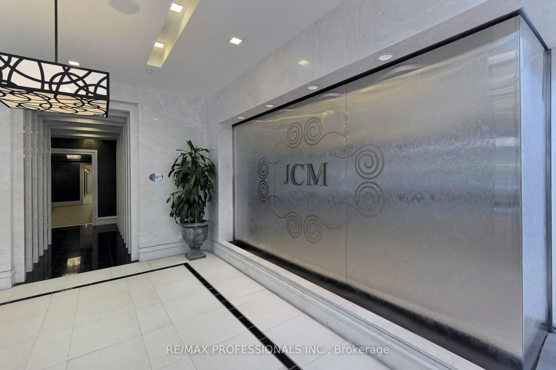 28 Linden Street, #1601