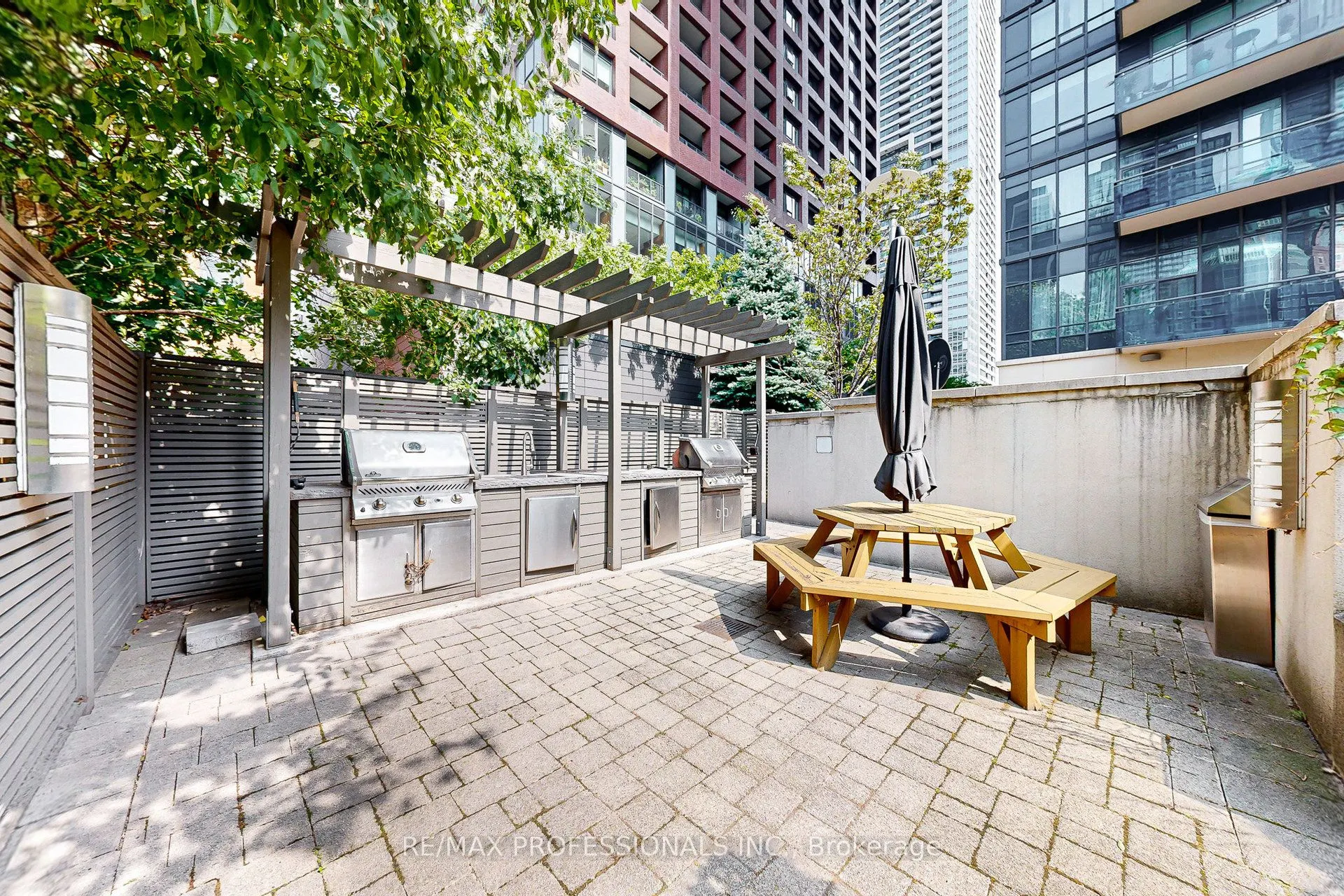28 Linden Street, #1601