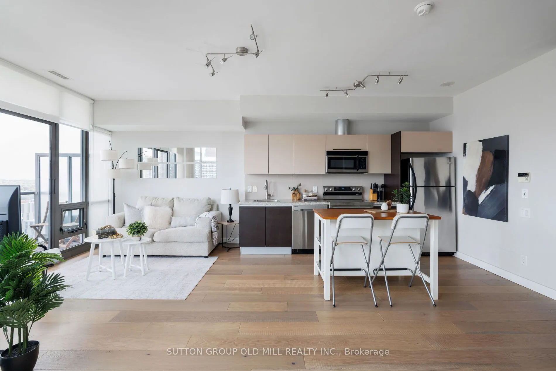 33 Mill Street, #2108