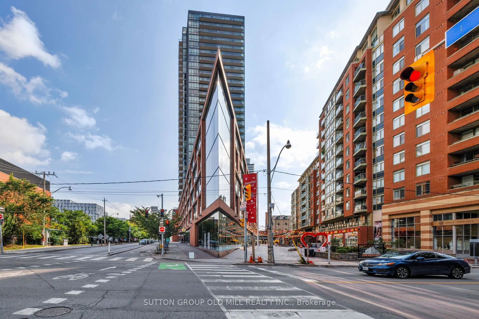 33 Mill Street, #2108