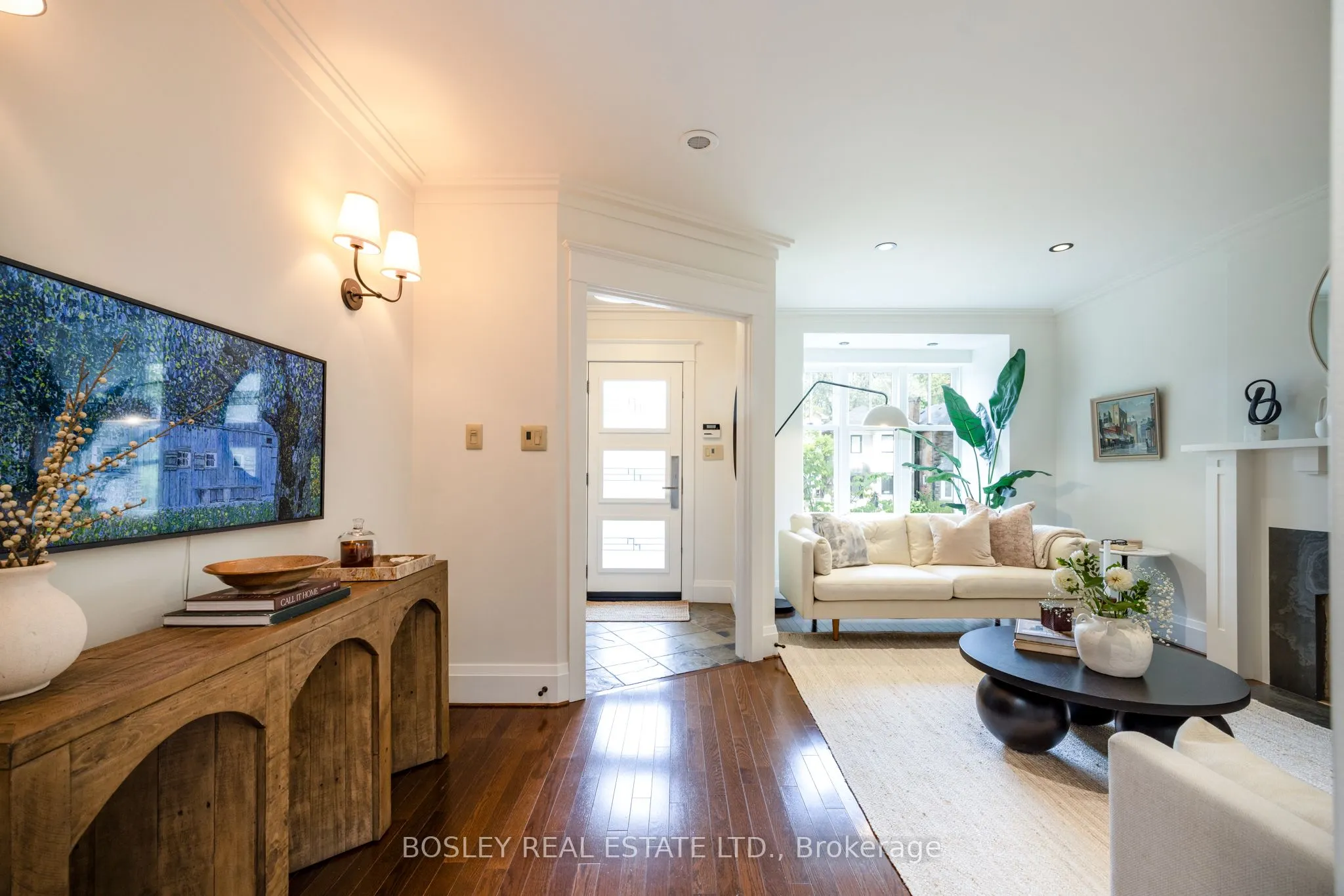 351 Woburn Avenue