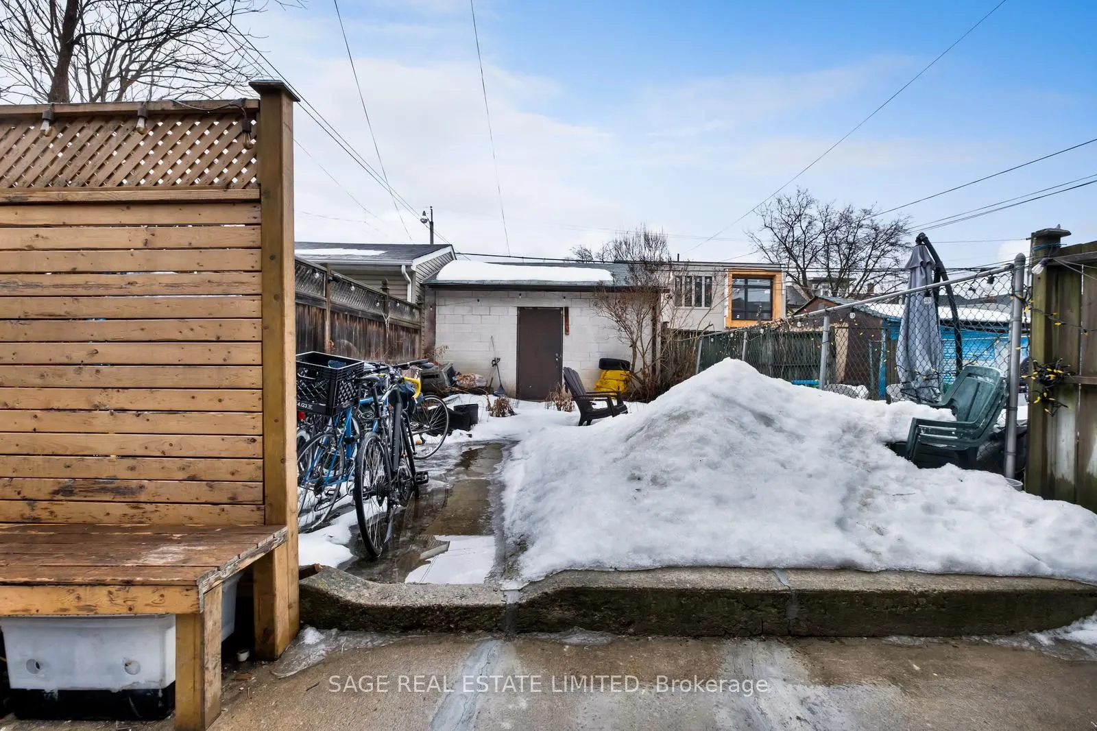 629 Ossington Avenue