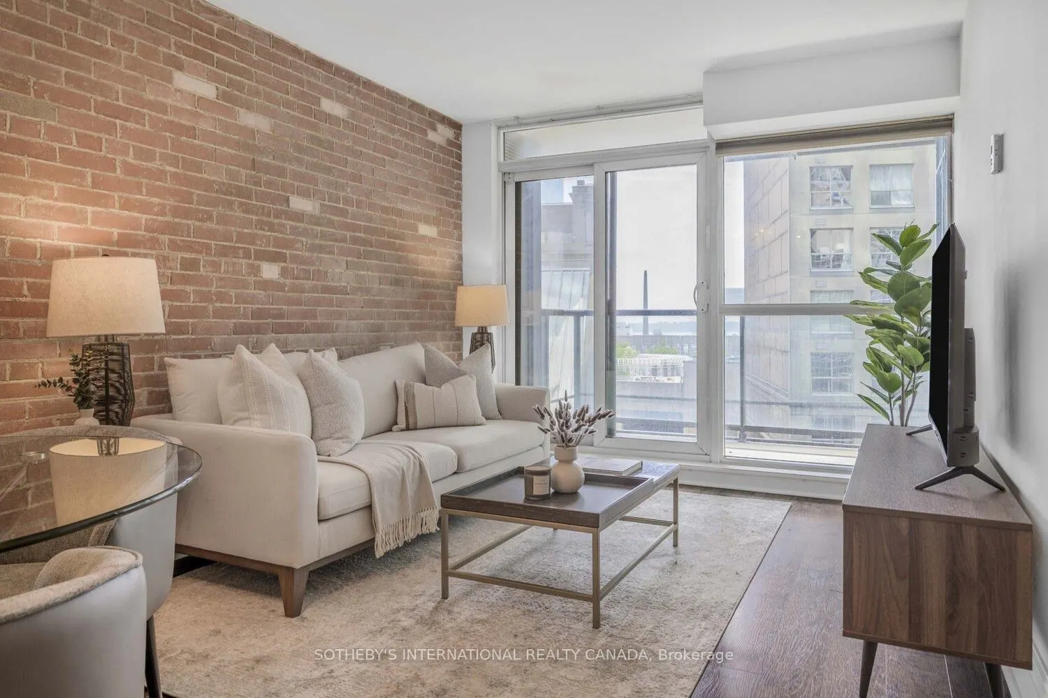 1 Scott Street, #803