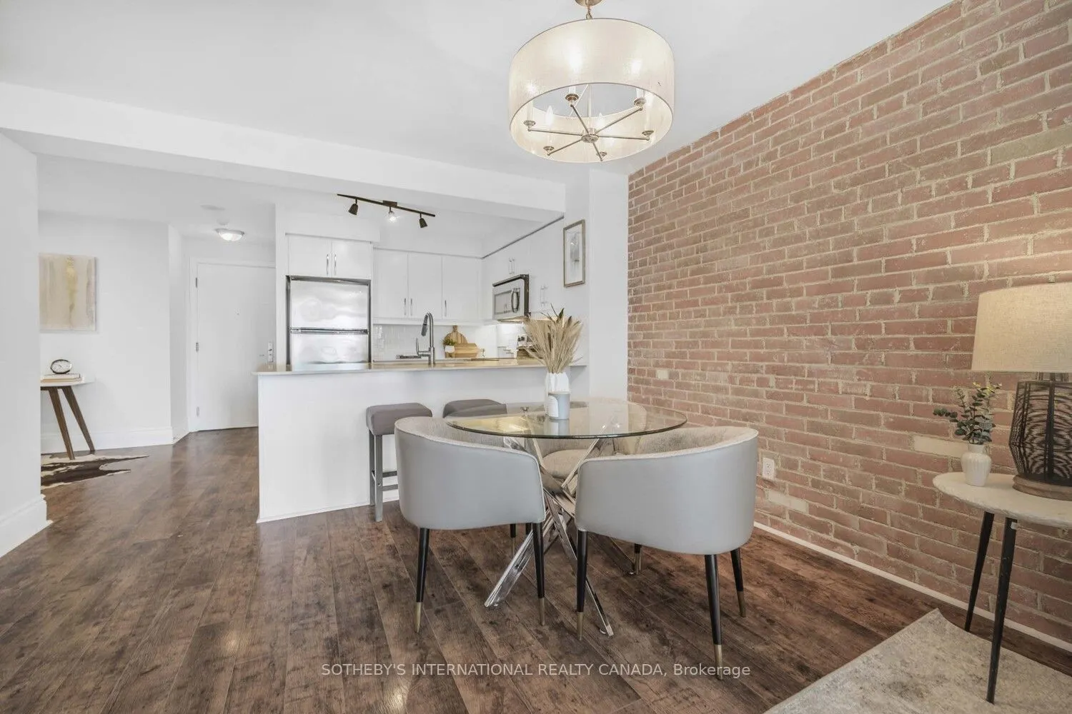 1 Scott Street, #803