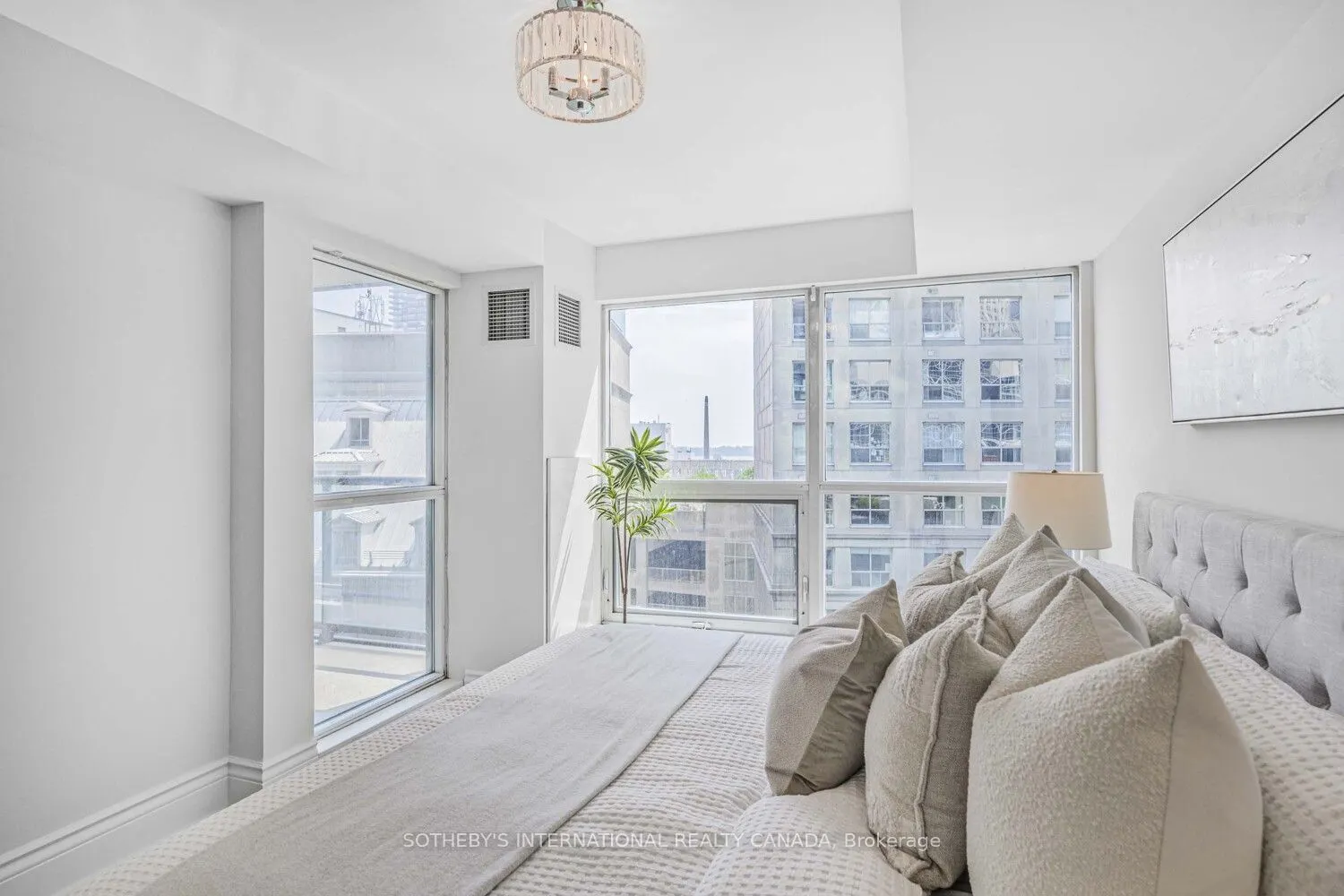 1 Scott Street, #803