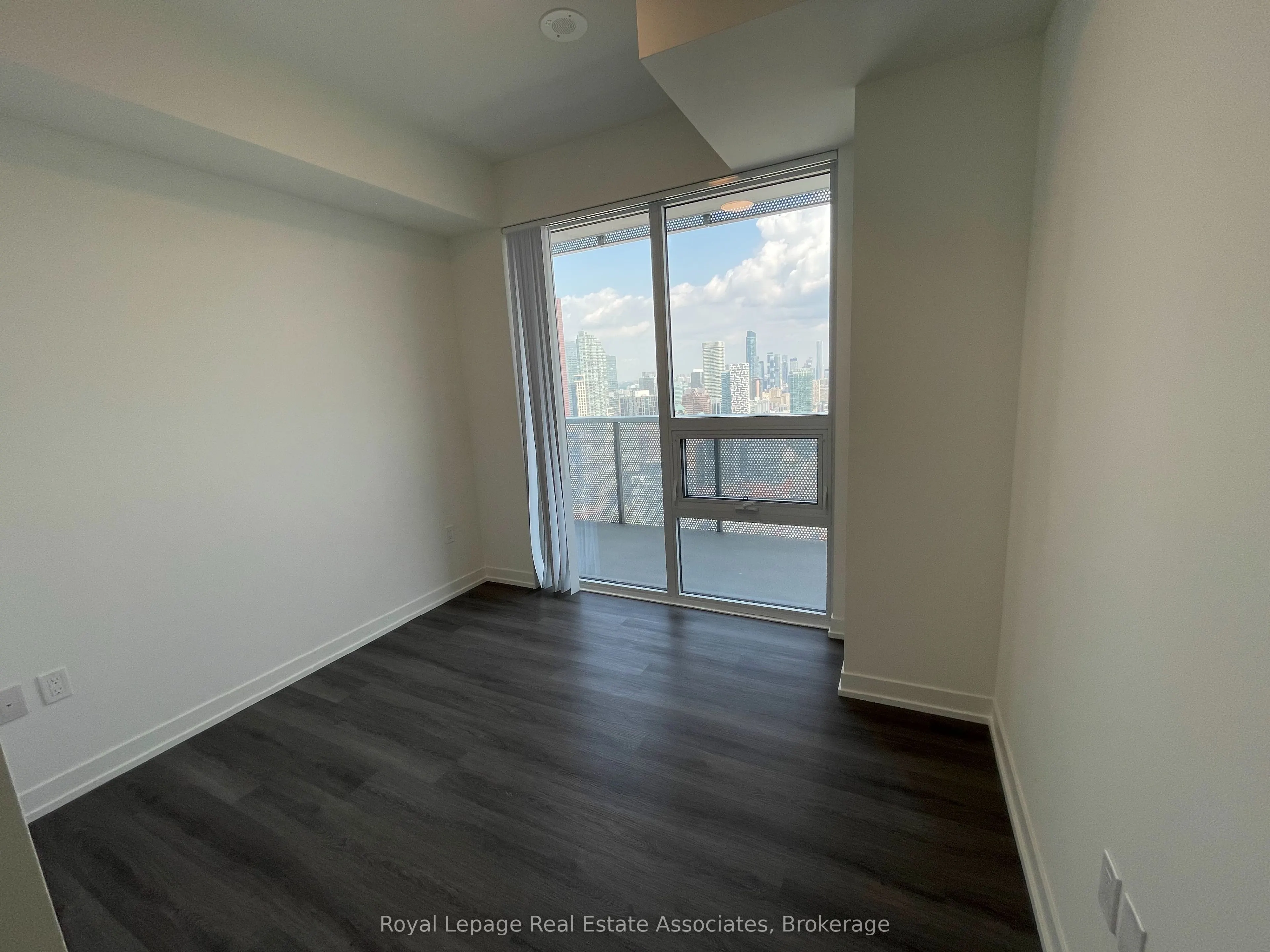 138 Downes Street, #5303