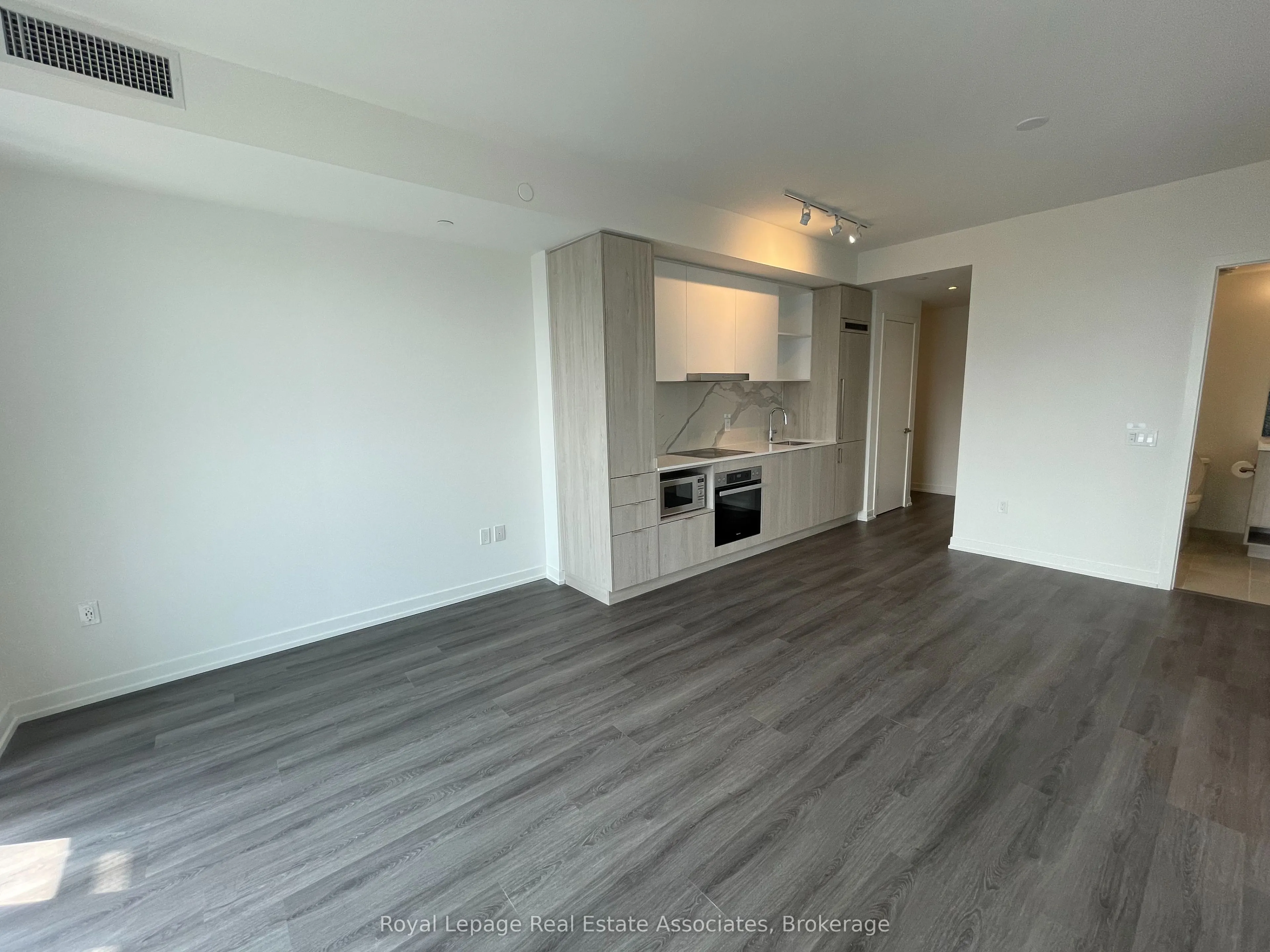 138 Downes Street, #5303