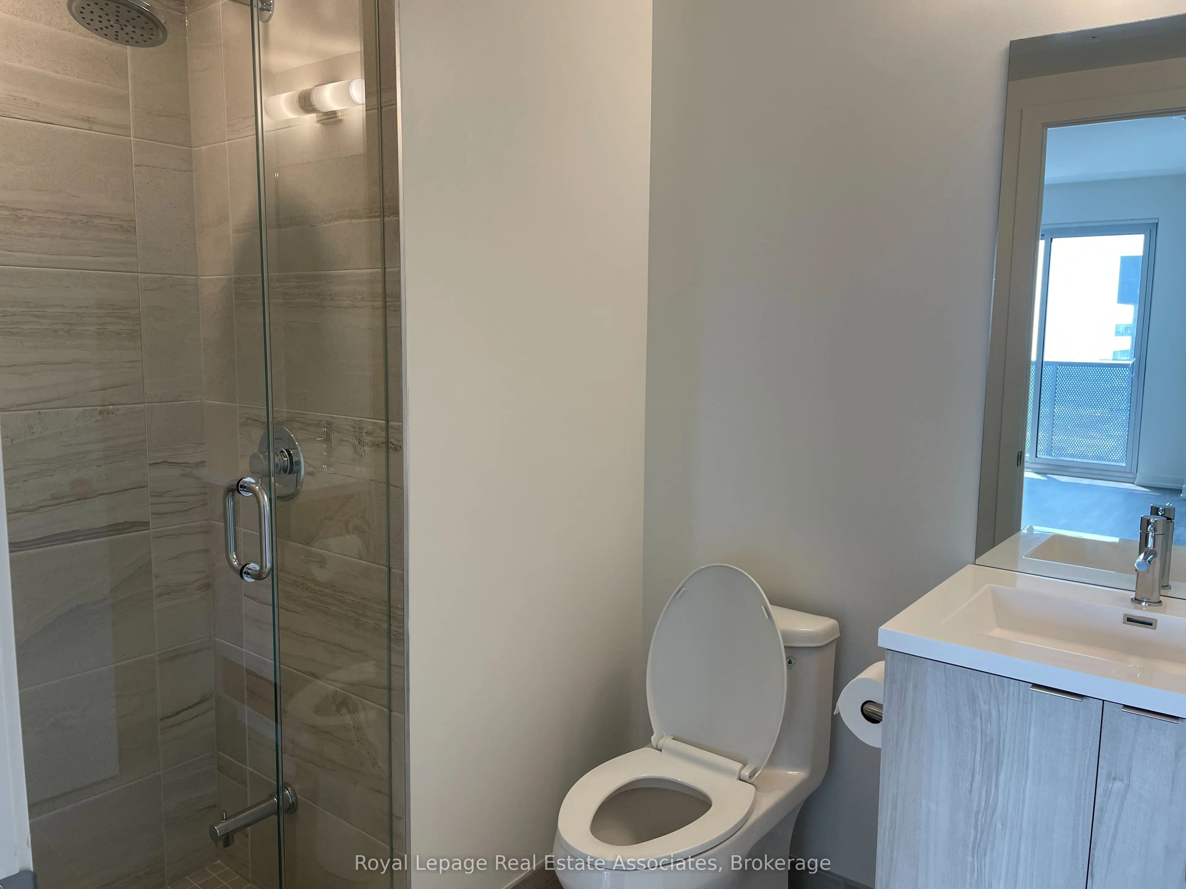 138 Downes Street, #5303