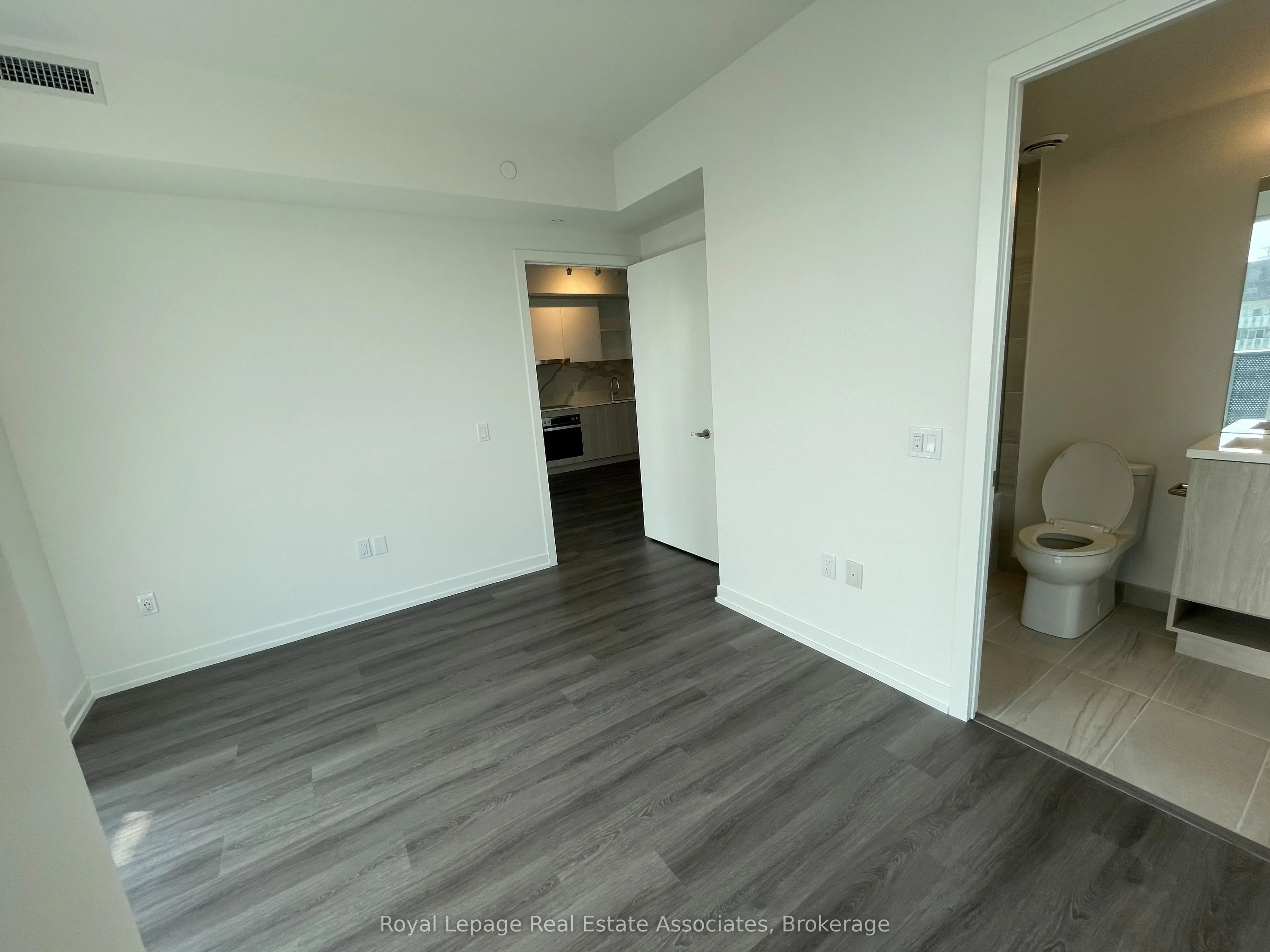 138 Downes Street, #5303